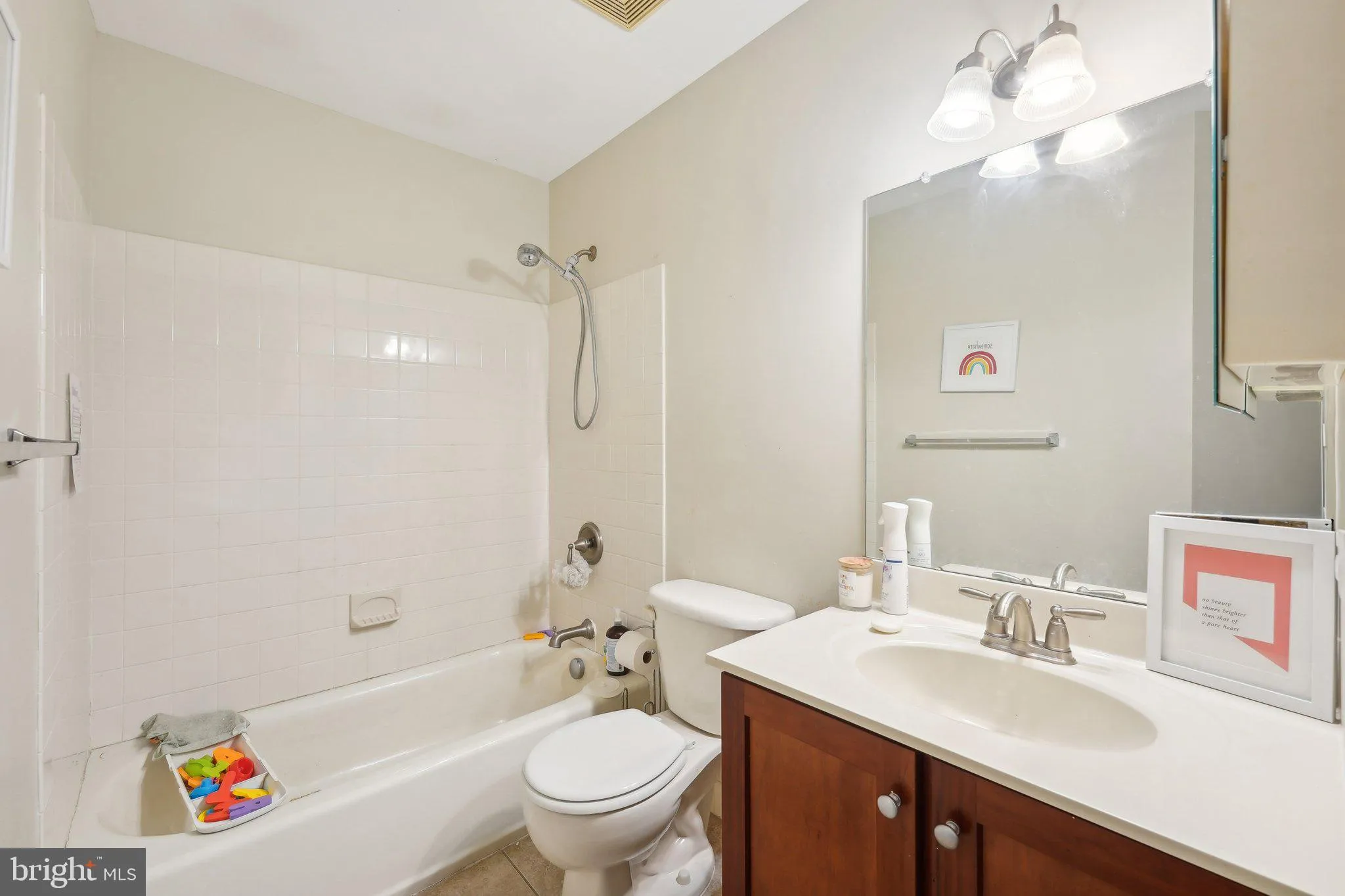 Wyncote, Pennsylvania 19095, United States, 3 Bedrooms Bedrooms, ,3 BathroomsBathrooms,Residential,Contingent,117877