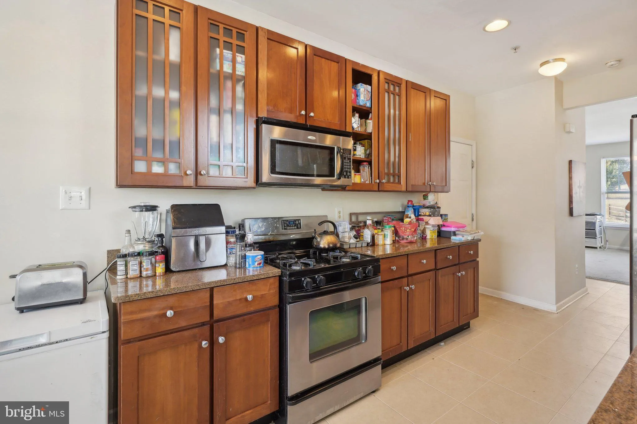 Wyncote, Pennsylvania 19095, United States, 3 Bedrooms Bedrooms, ,3 BathroomsBathrooms,Residential,Contingent,117877