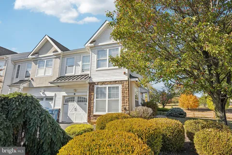 328 Ross Court, Wyncote, PA 19095 - MLS#: PAMC2138356