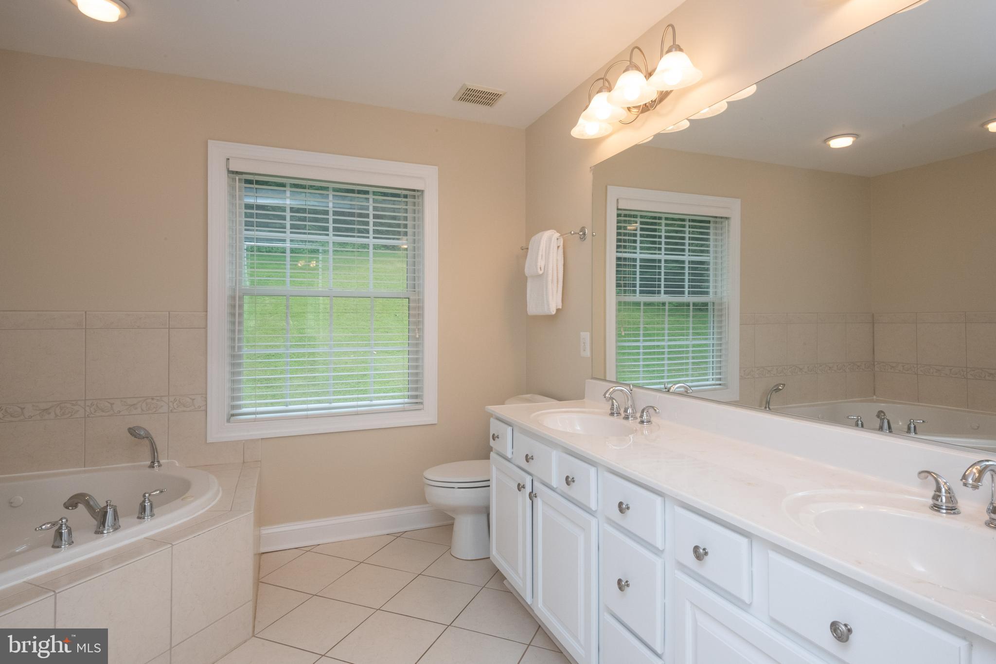 GLEN ARM - Residential