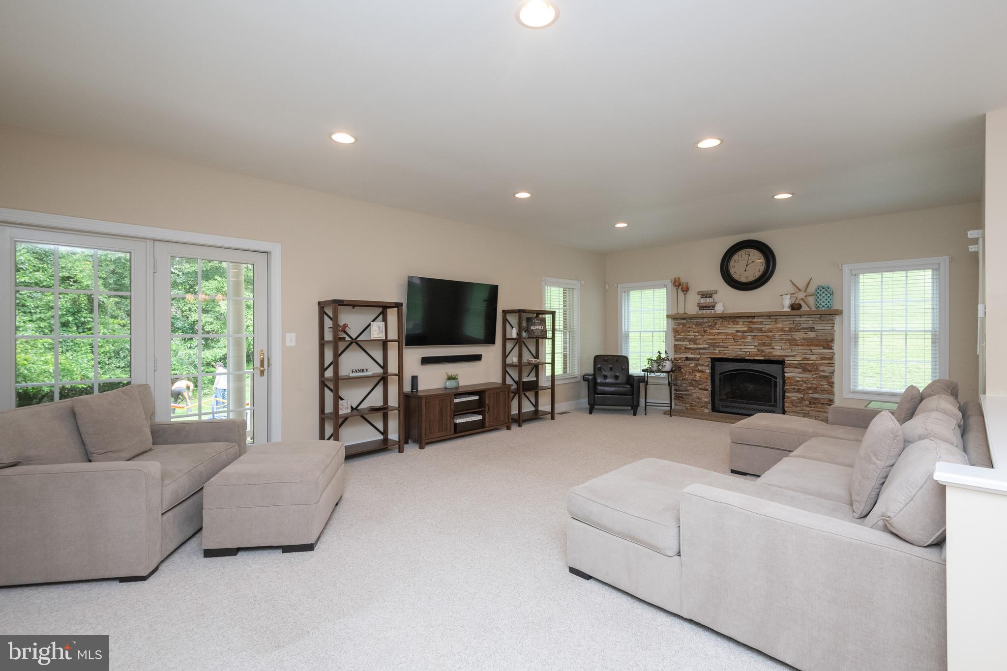 GLEN ARM - Residential