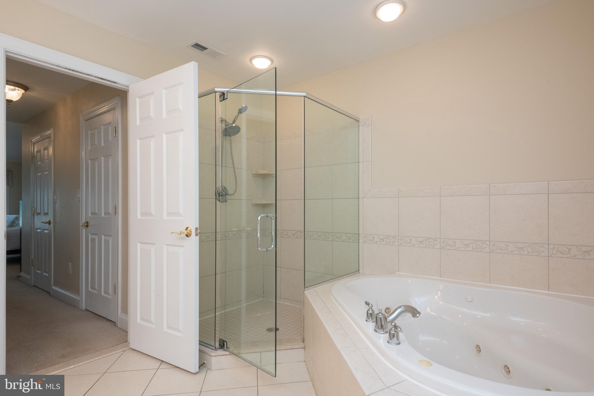 GLEN ARM - Residential