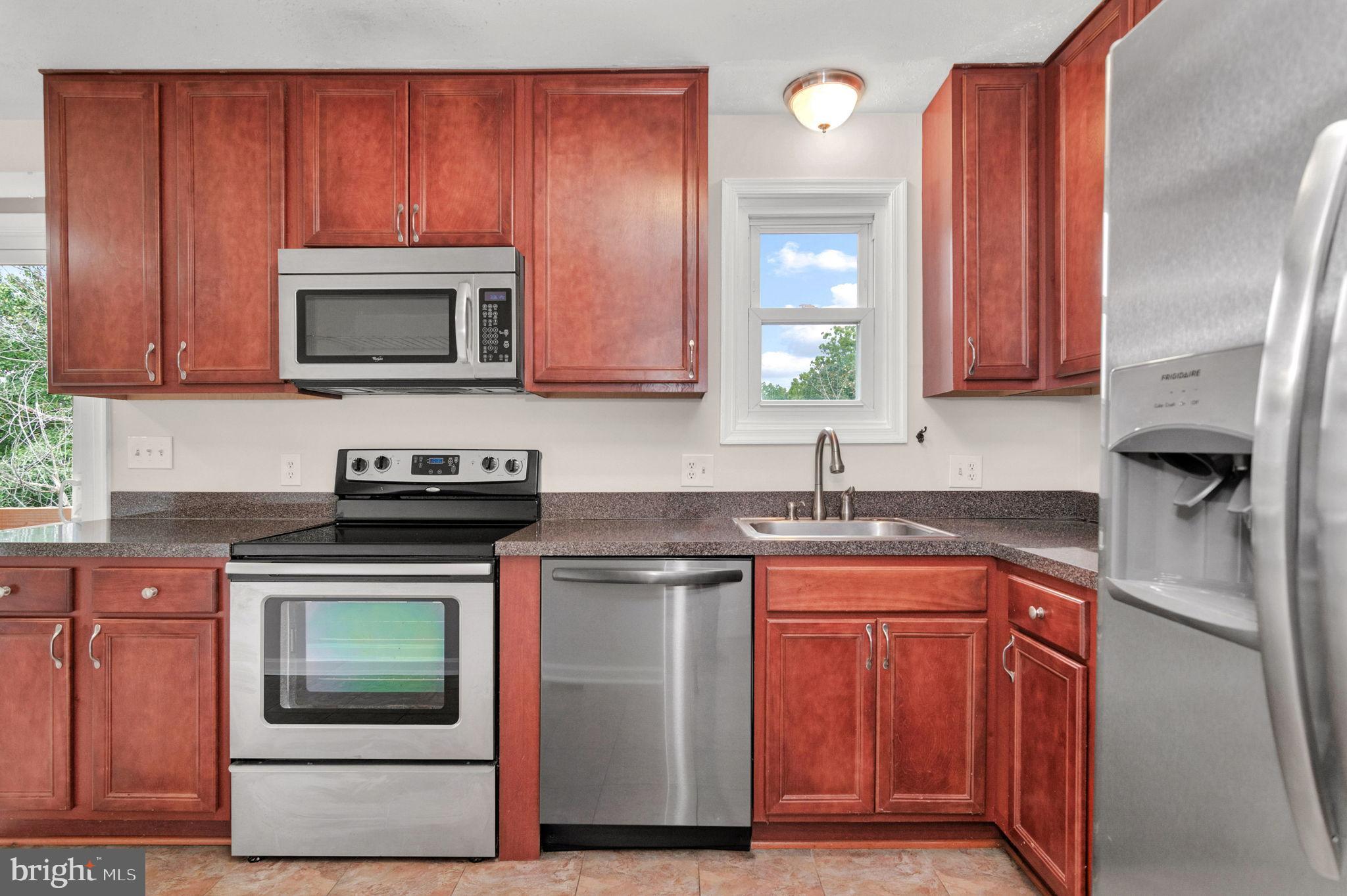 VISTA WOODS - Residential