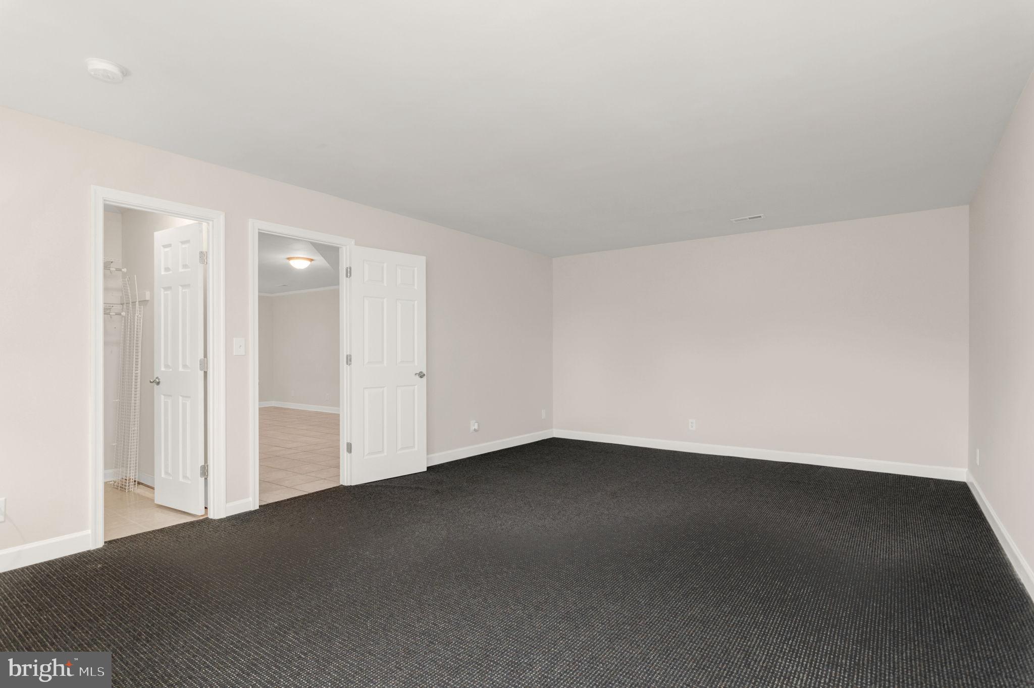 VISTA WOODS - Residential