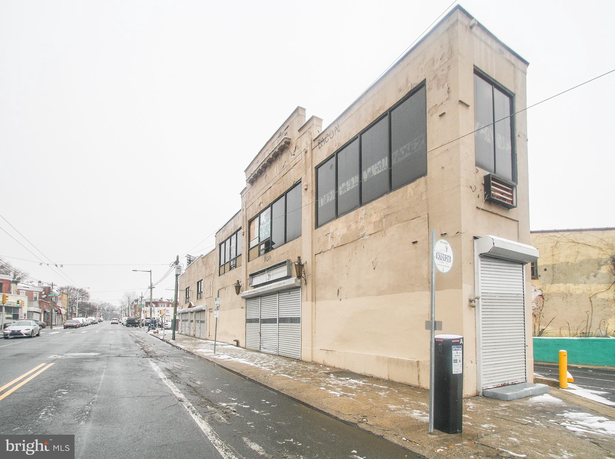 4721 OXFORD AVENUE 41