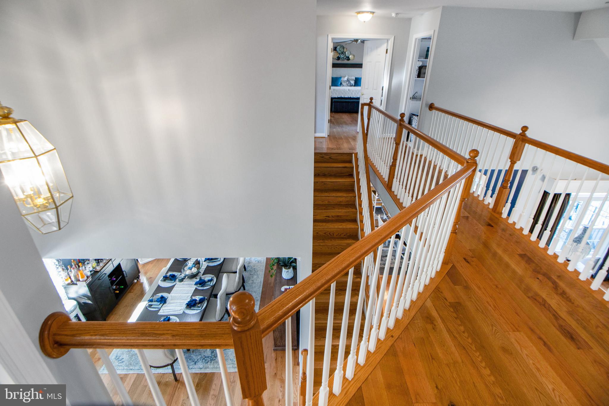 ISLAND CREEK WOODS - Residential