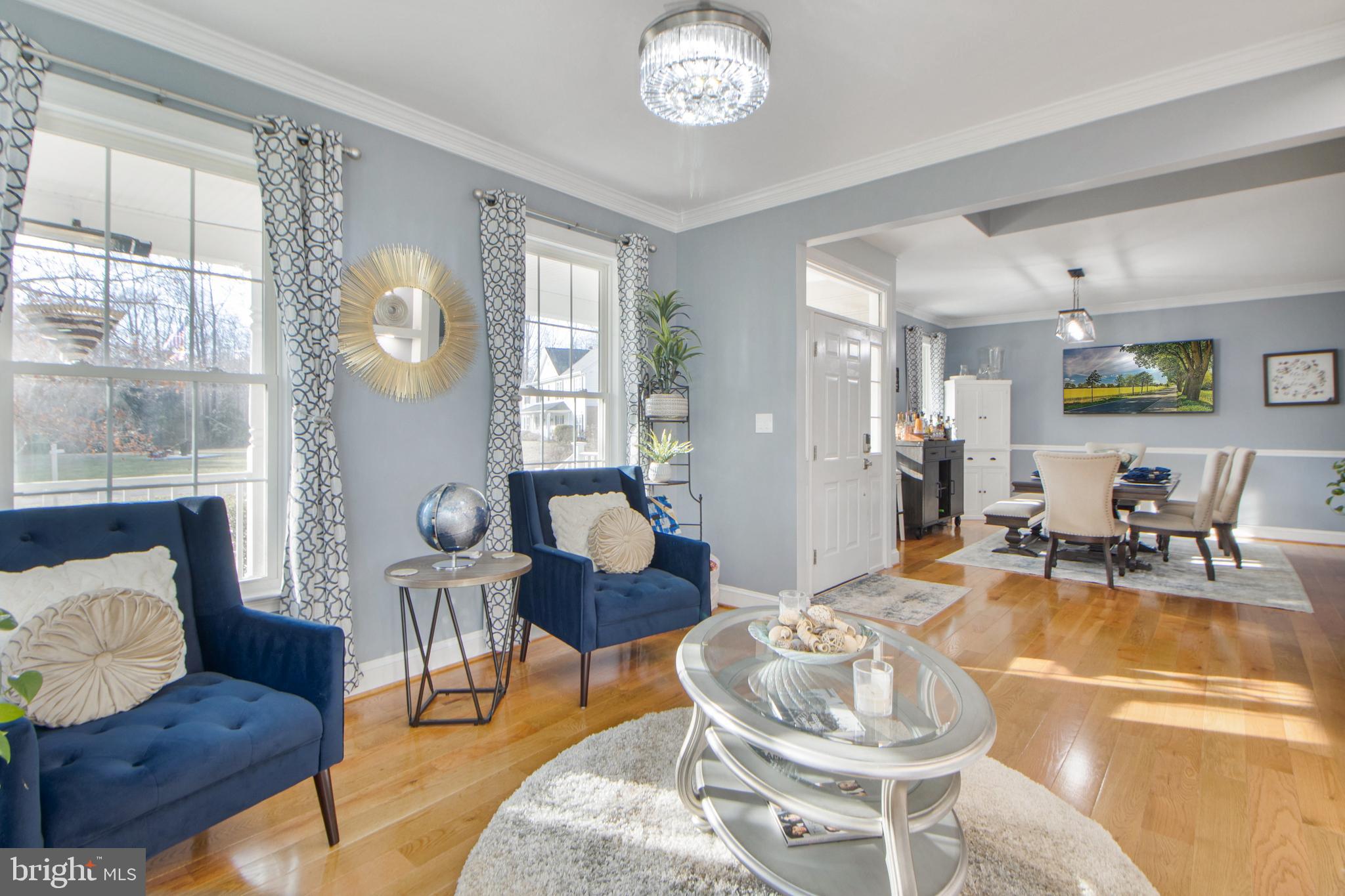 ISLAND CREEK WOODS - Residential