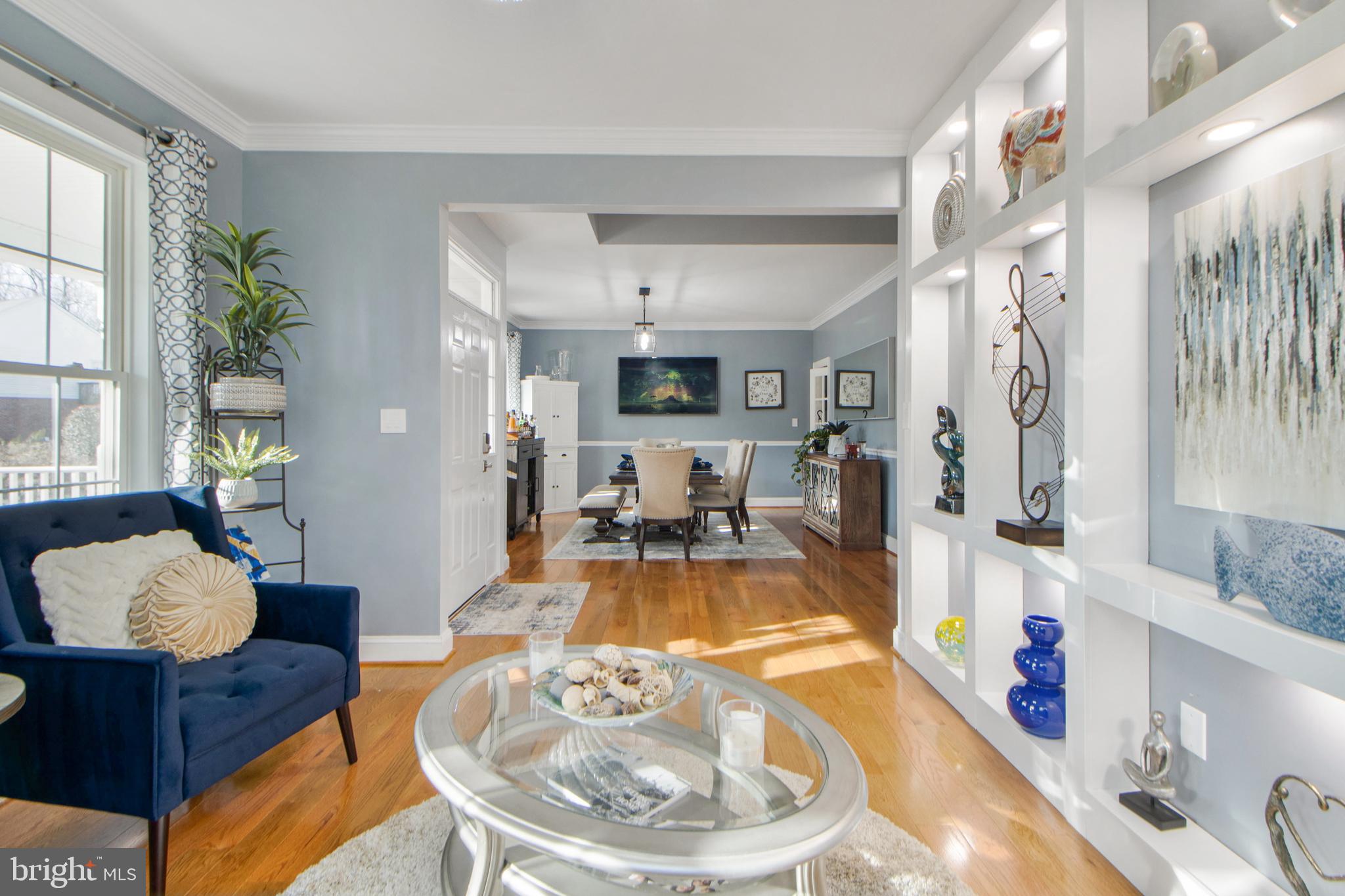 ISLAND CREEK WOODS - Residential