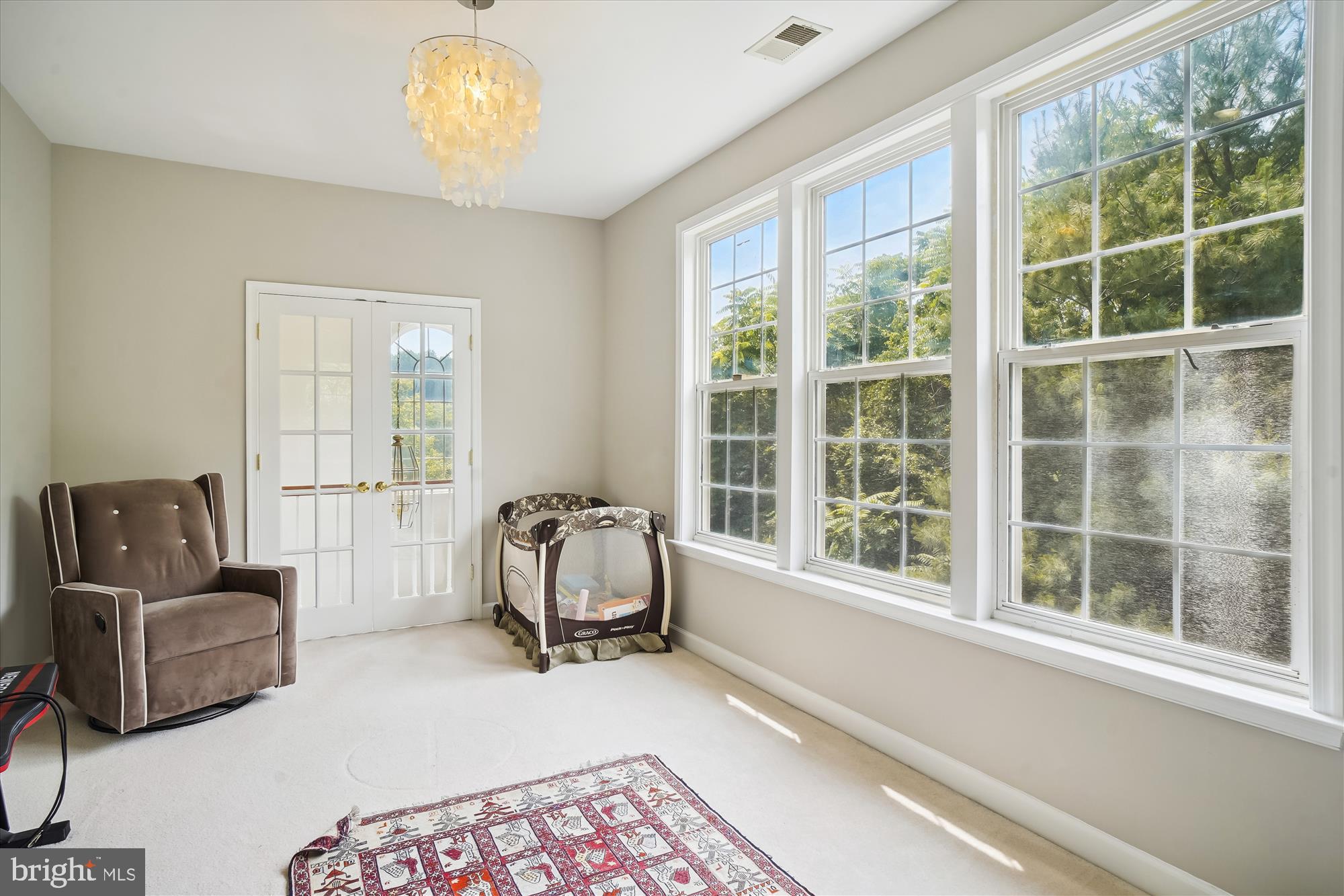 HIDDEN CREEK - Residential