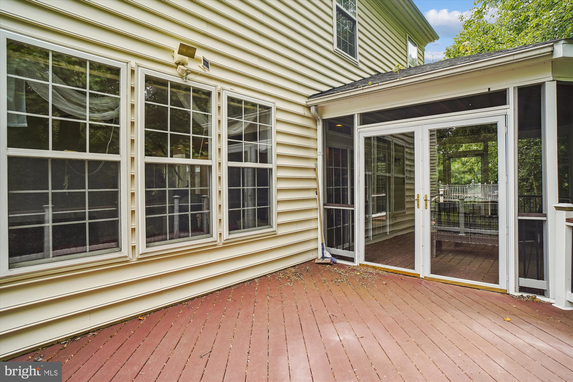 HIDDEN CREEK - Residential