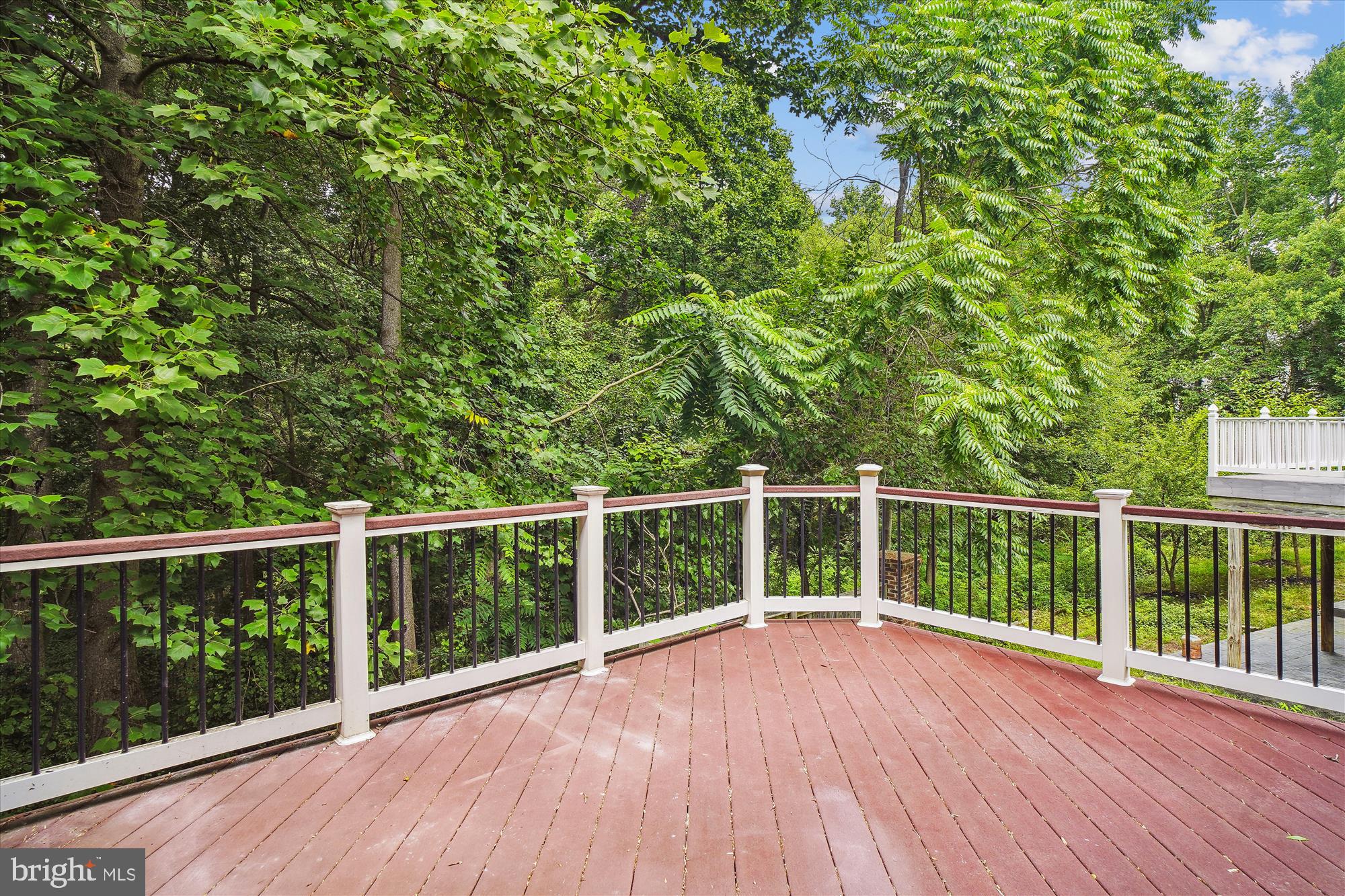 HIDDEN CREEK - Residential