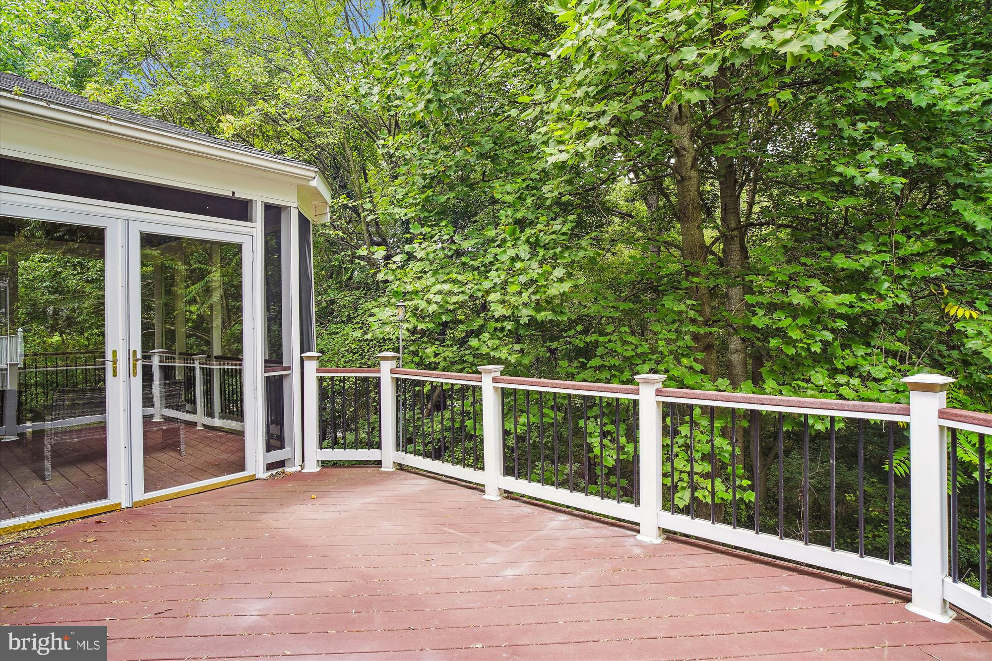 HIDDEN CREEK - Residential