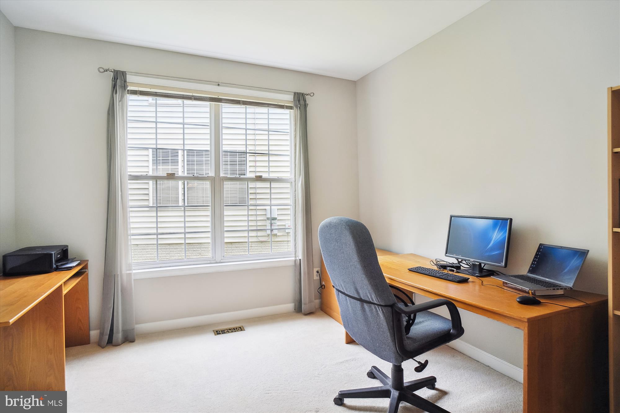 HIDDEN CREEK - Residential