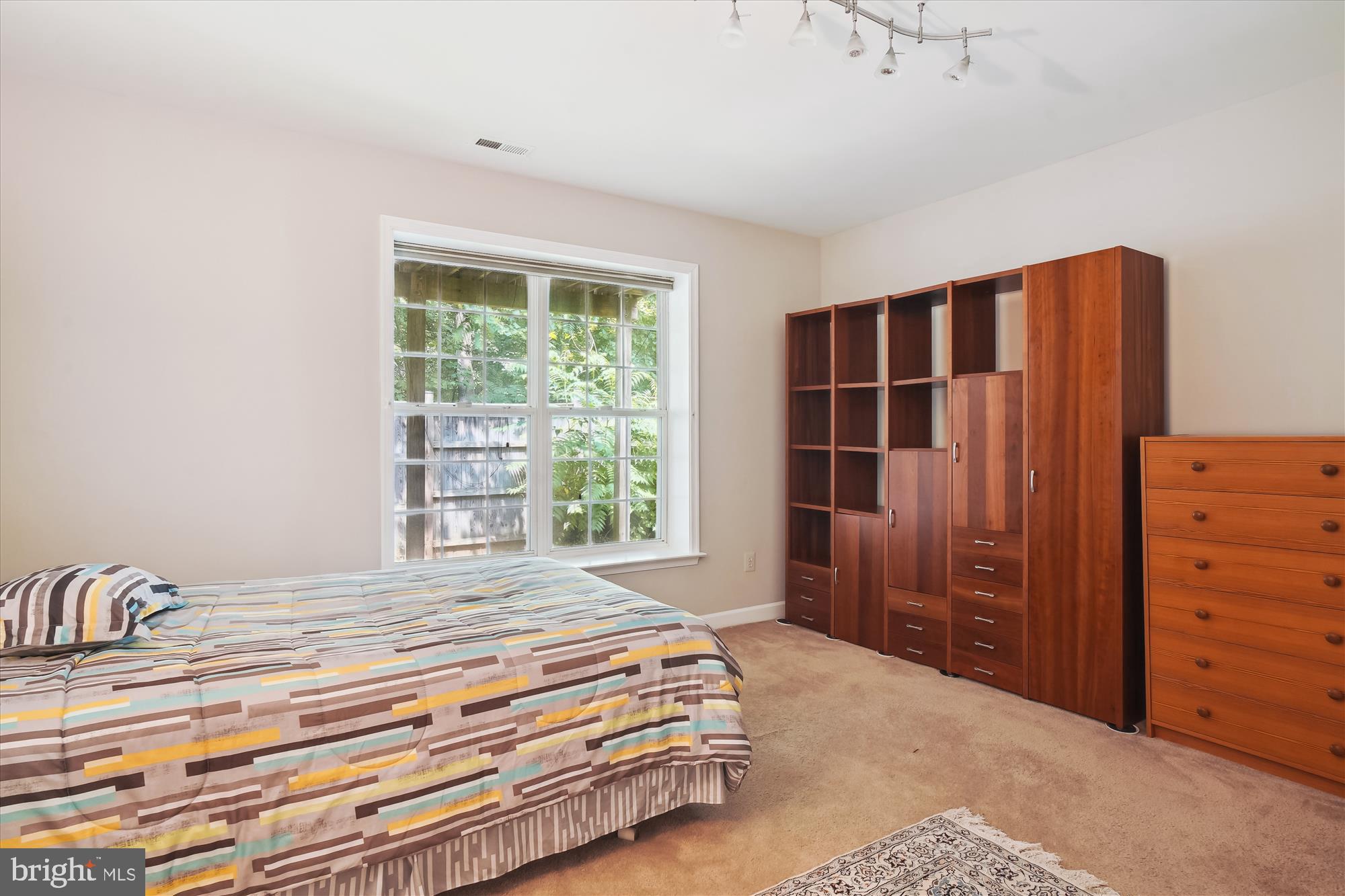 HIDDEN CREEK - Residential