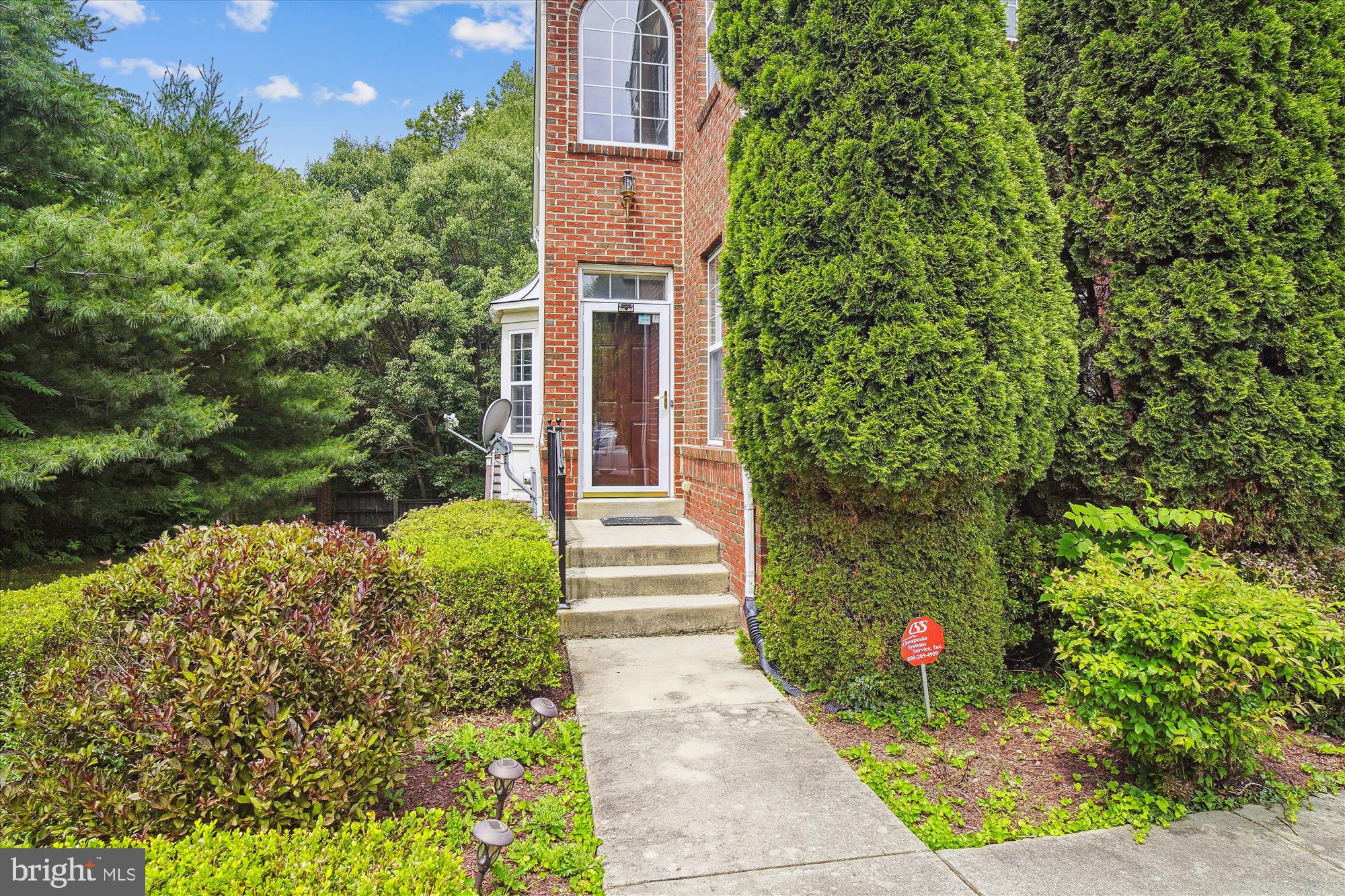 HIDDEN CREEK - Residential