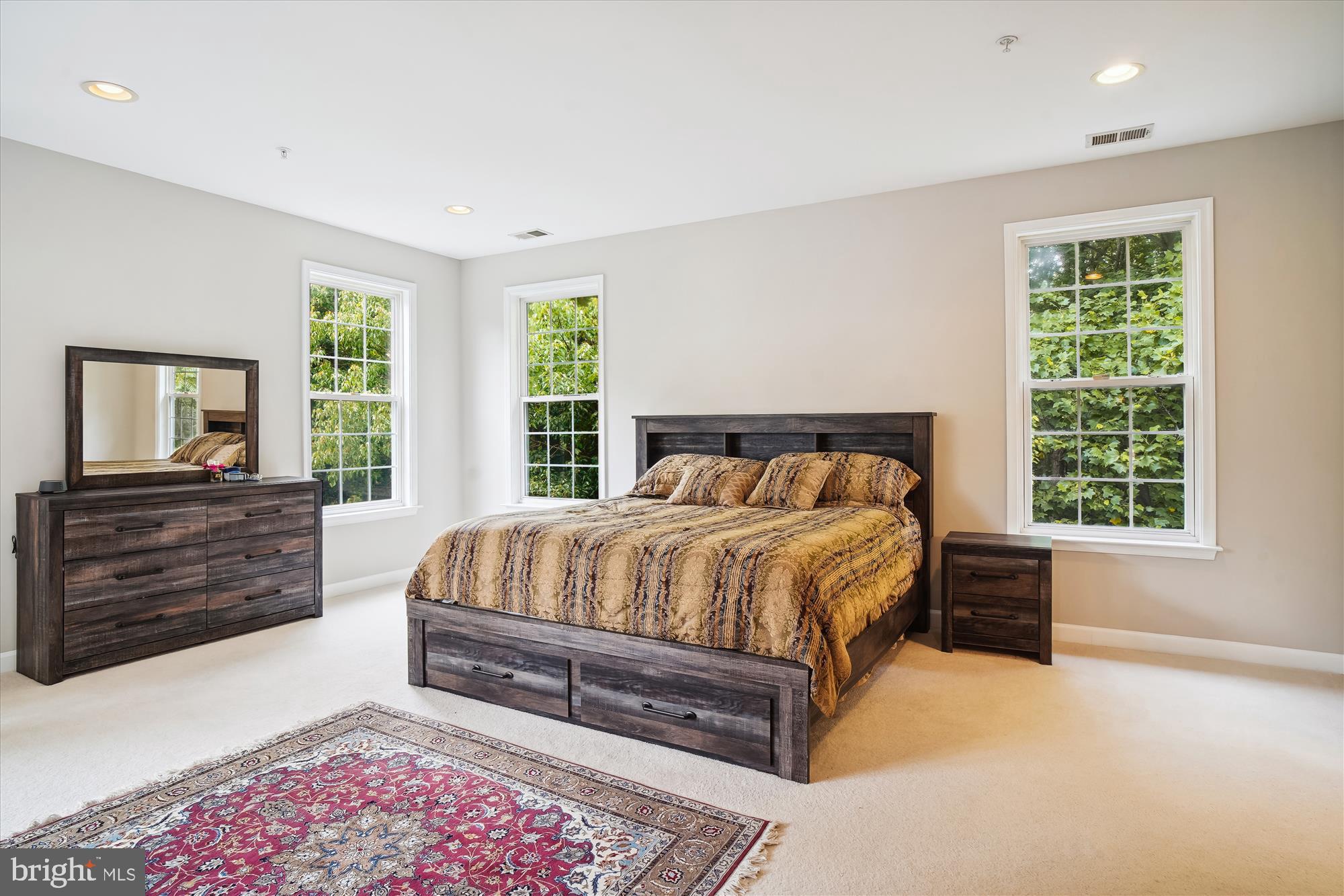 HIDDEN CREEK - Residential