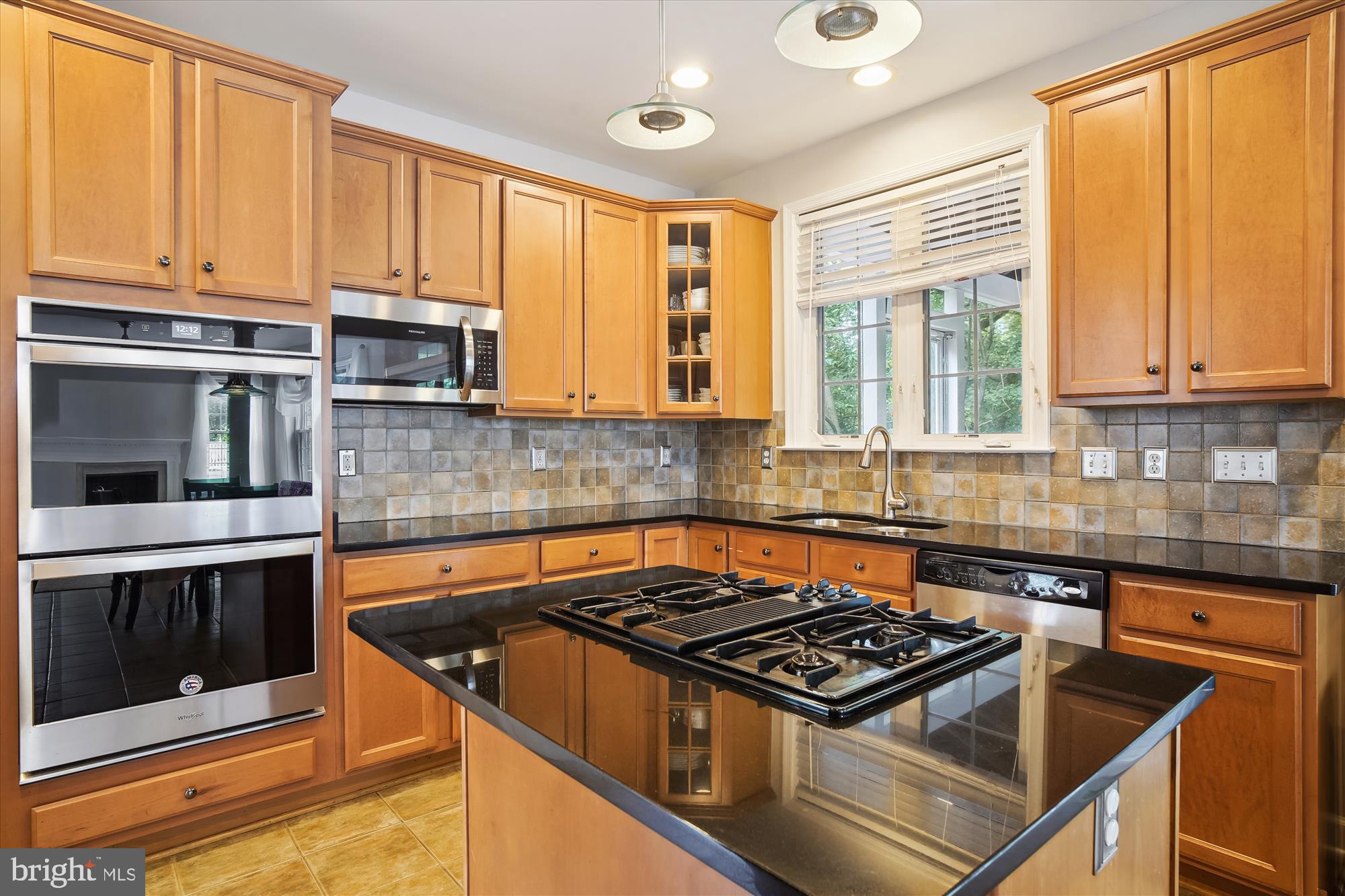 HIDDEN CREEK - Residential