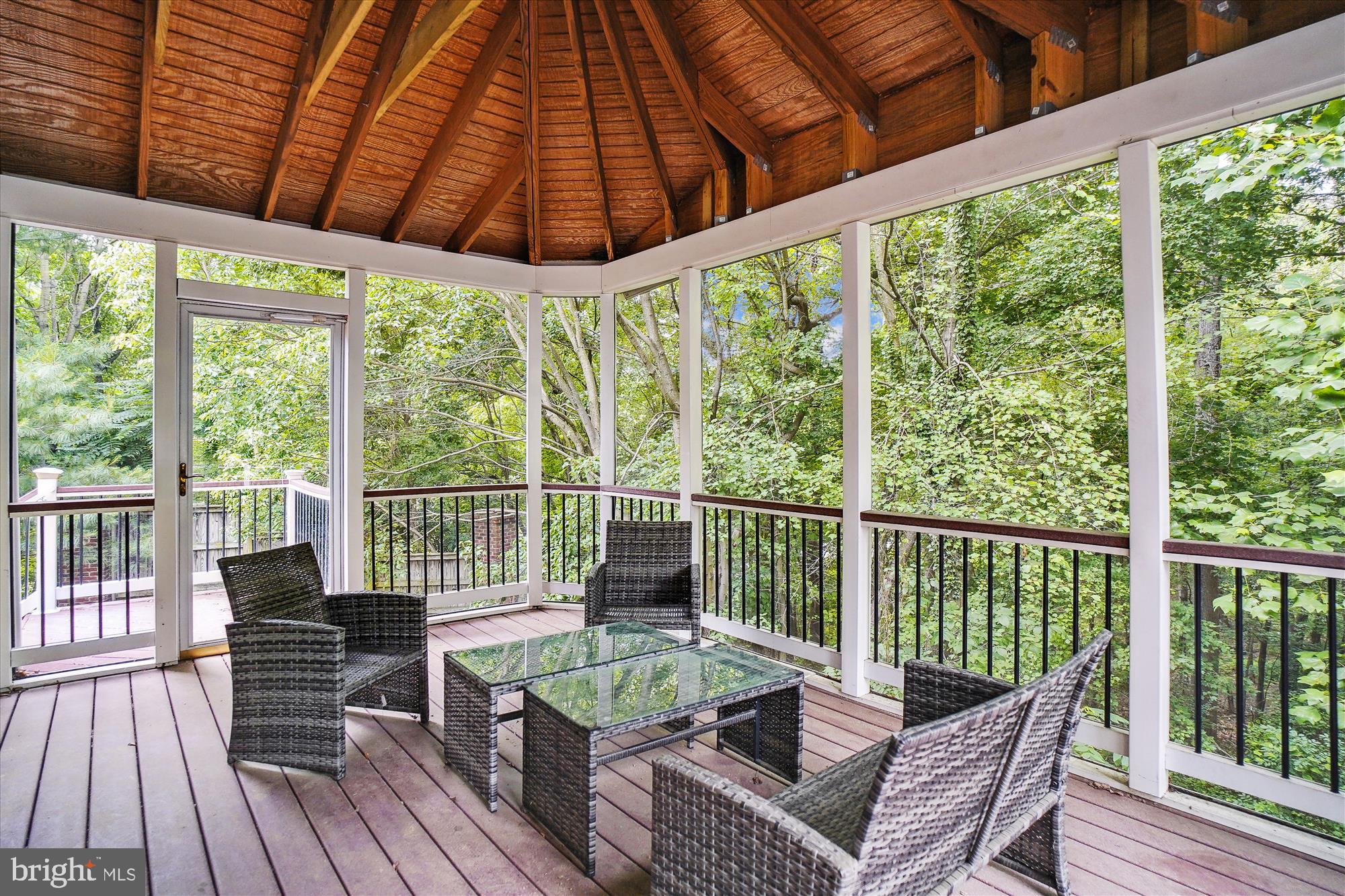 HIDDEN CREEK - Residential