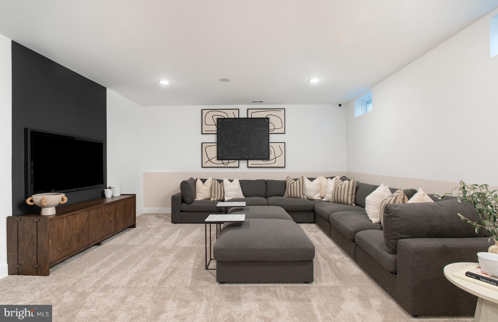 CATTAIL RUN - Residential