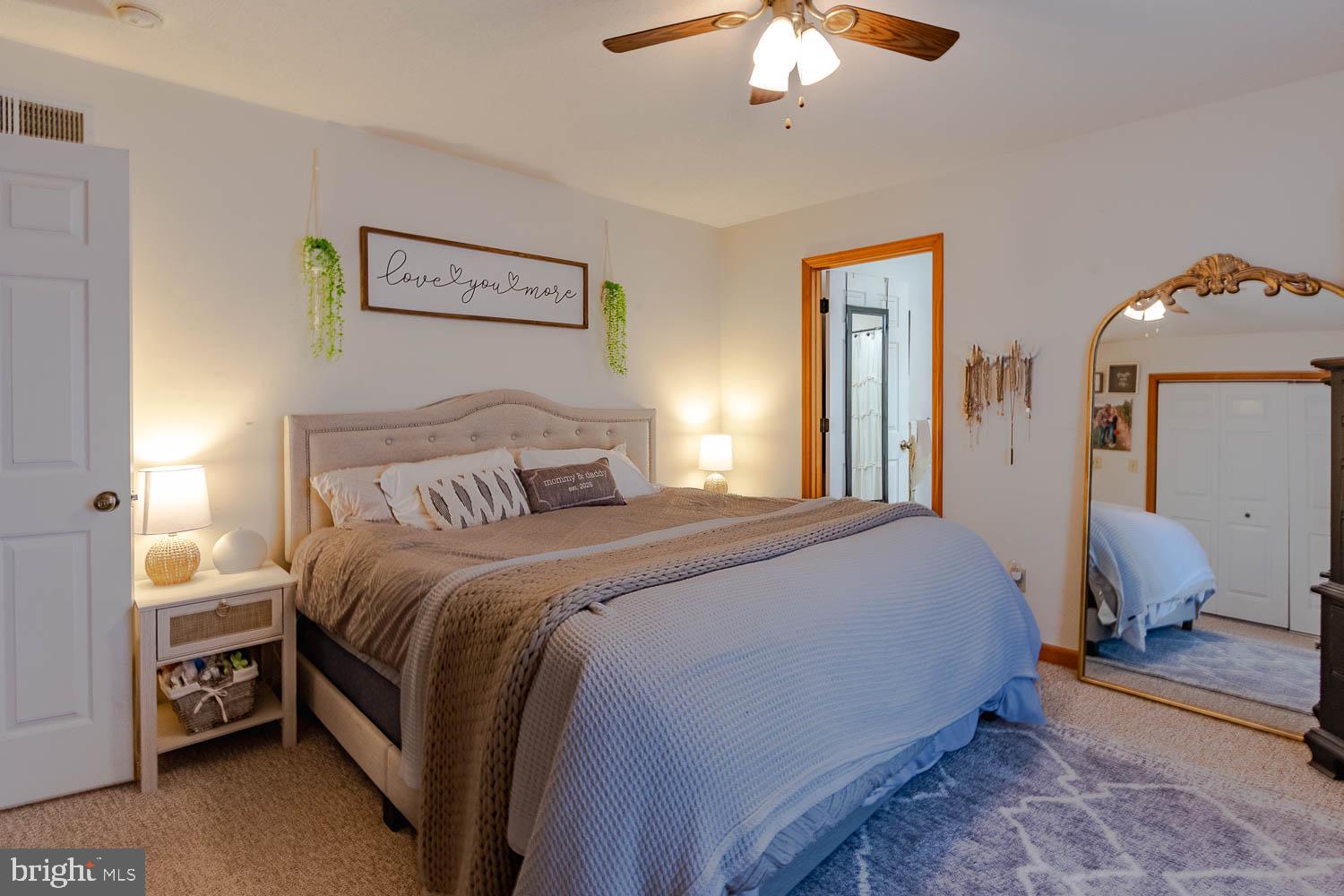 HAMPTON HILLS - Residential