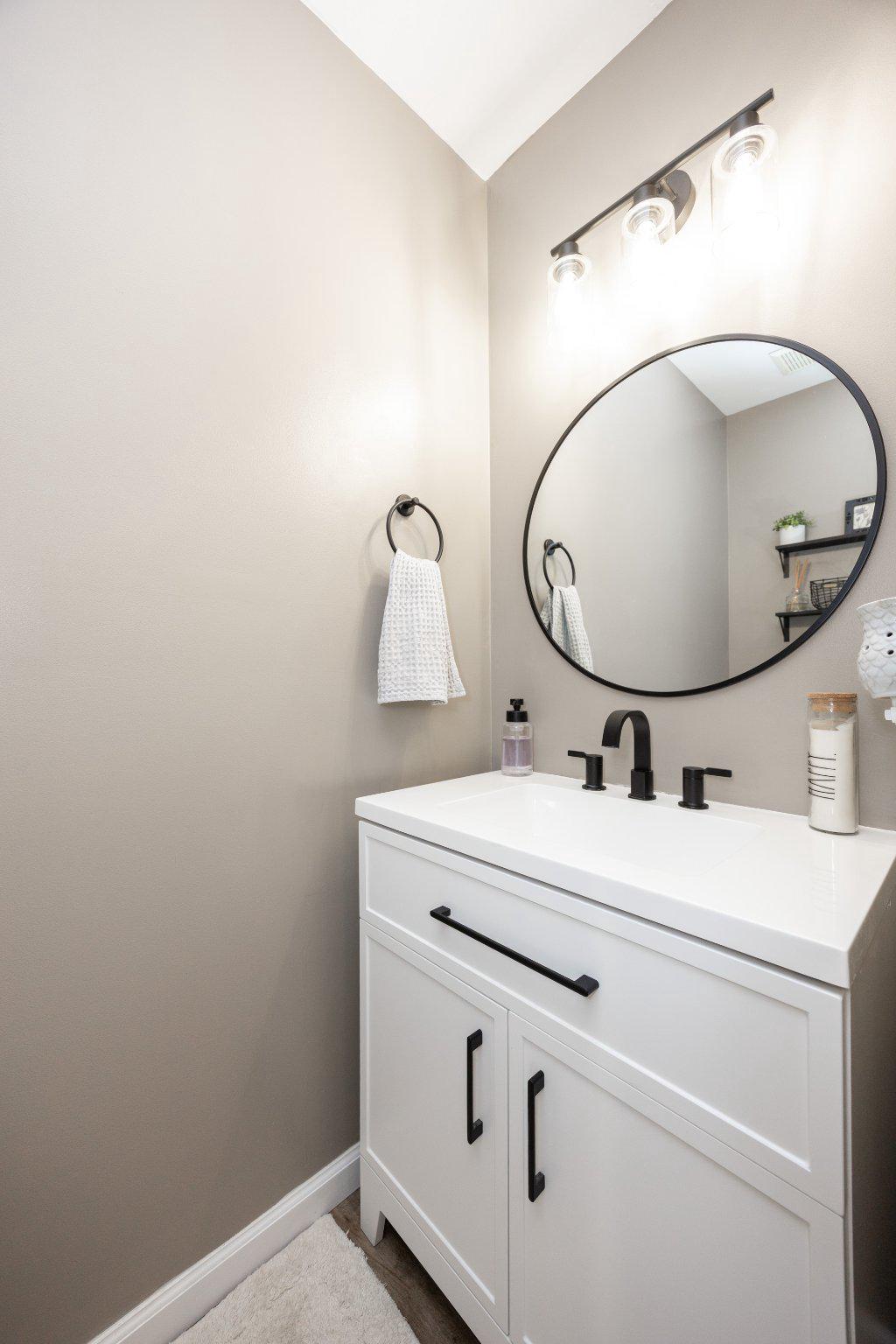 MAPLE HILL - Residential