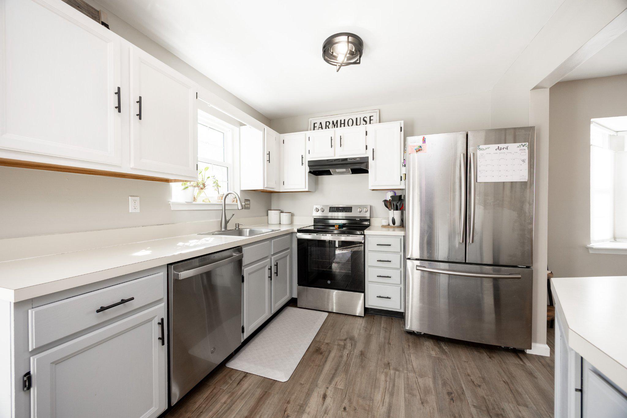 MAPLE HILL - Residential