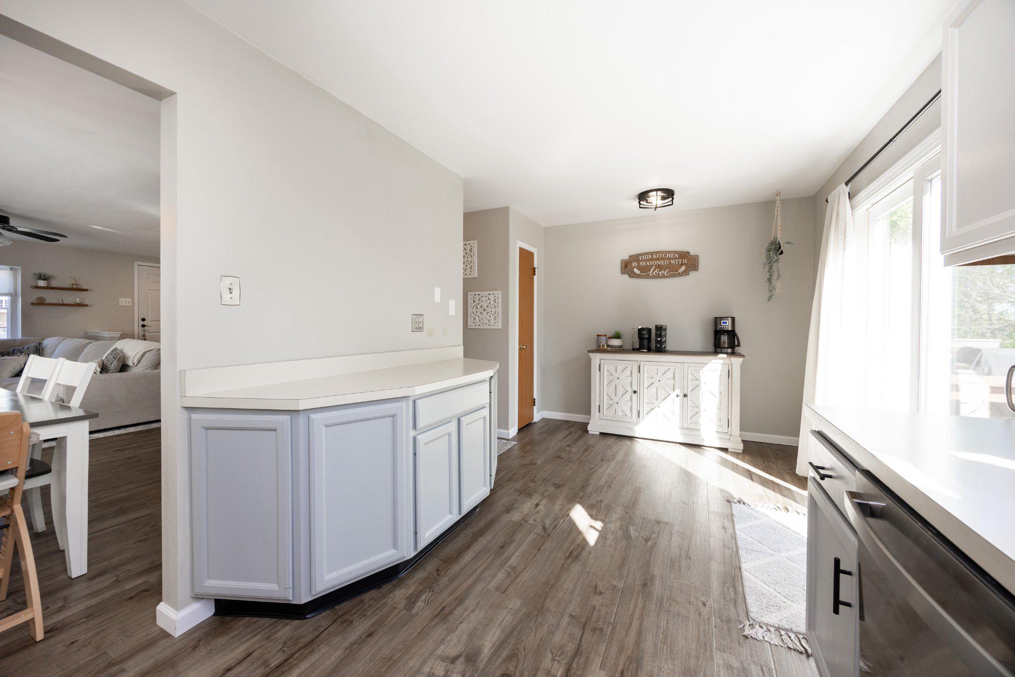 MAPLE HILL - Residential