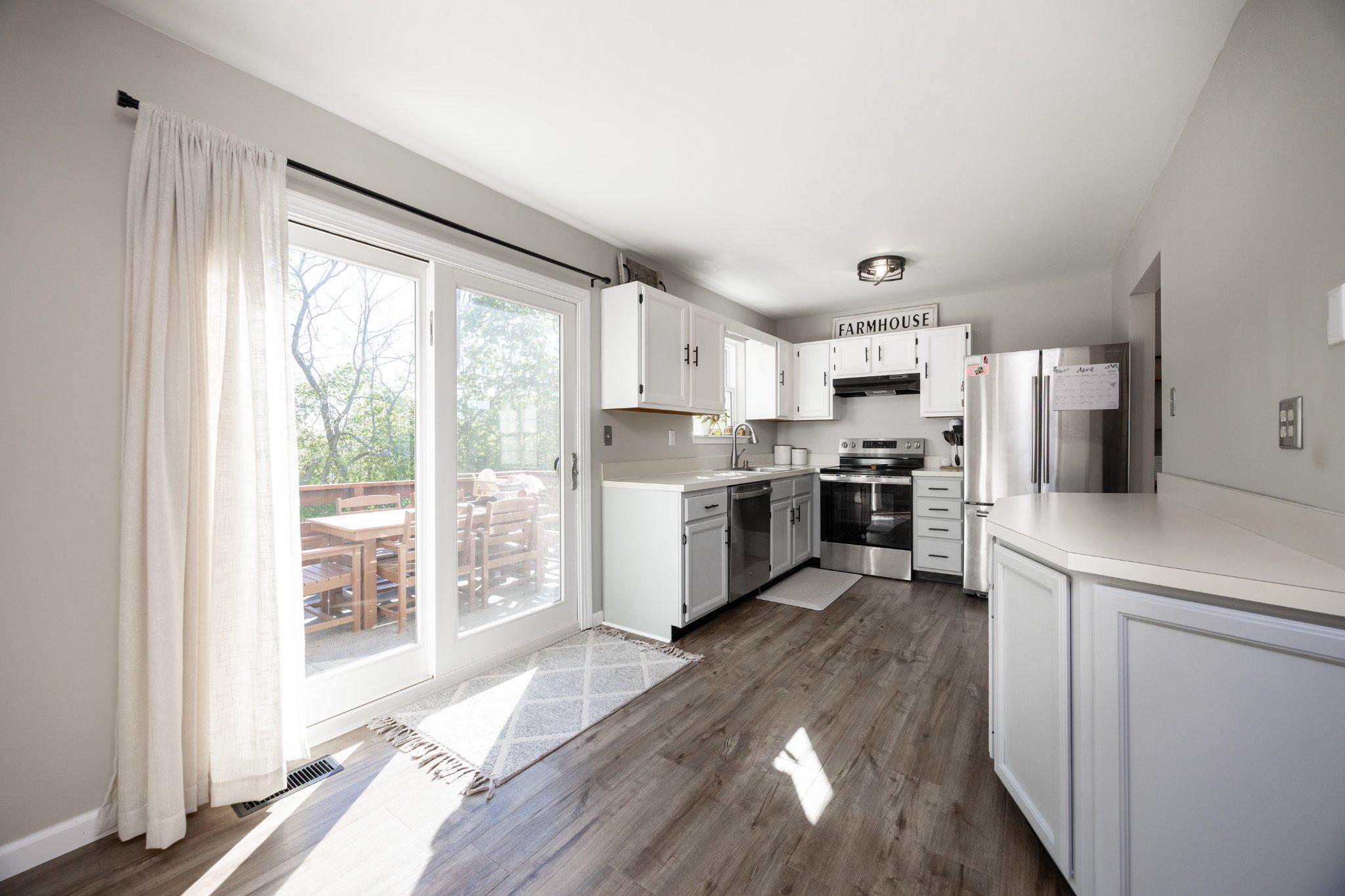 MAPLE HILL - Residential