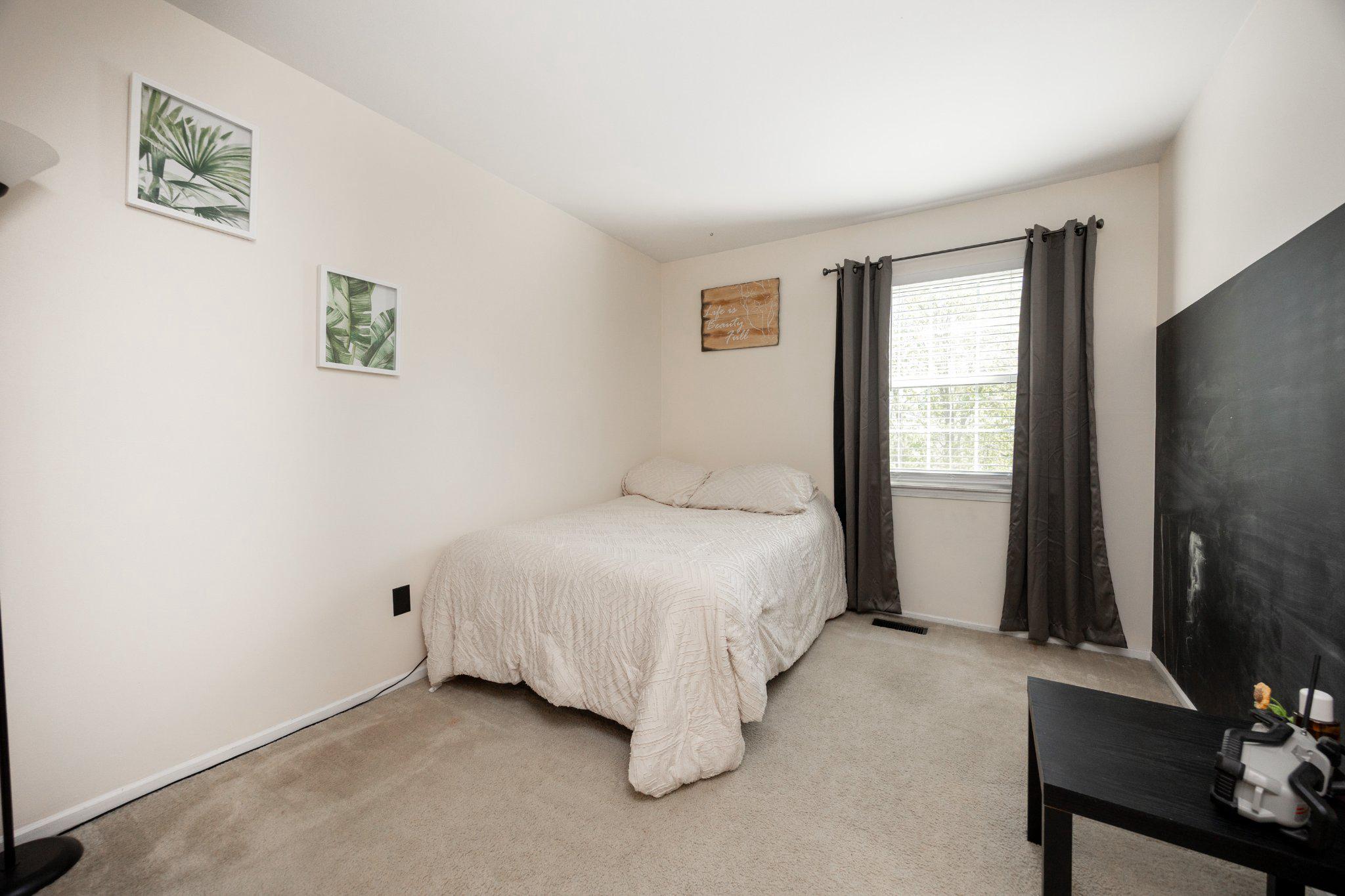 MAPLE HILL - Residential