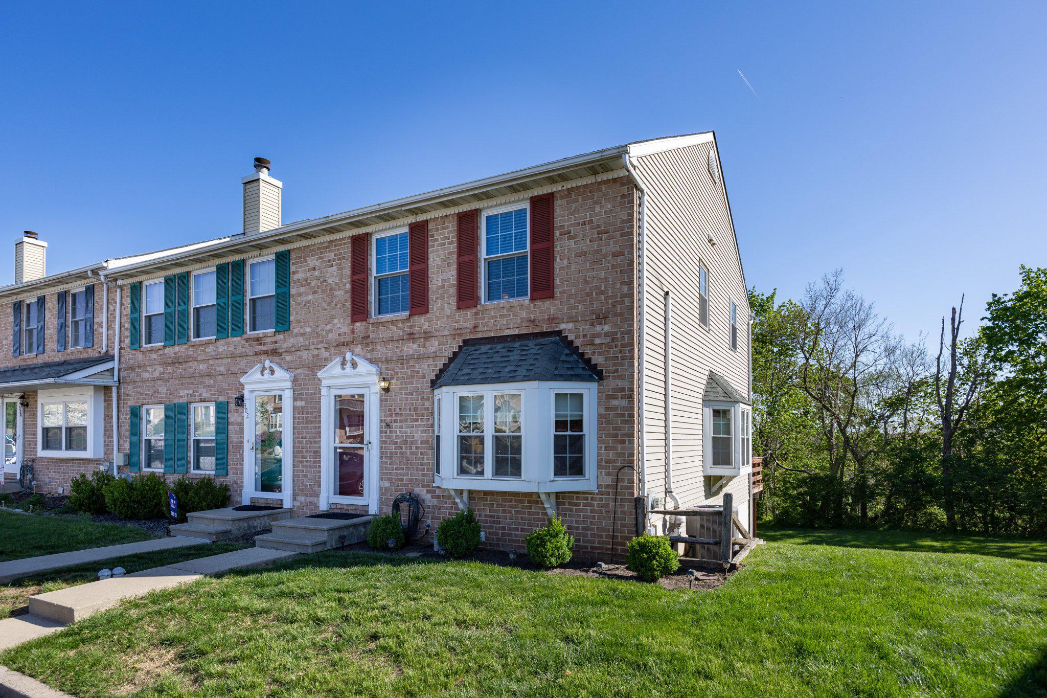 MAPLE HILL - Residential