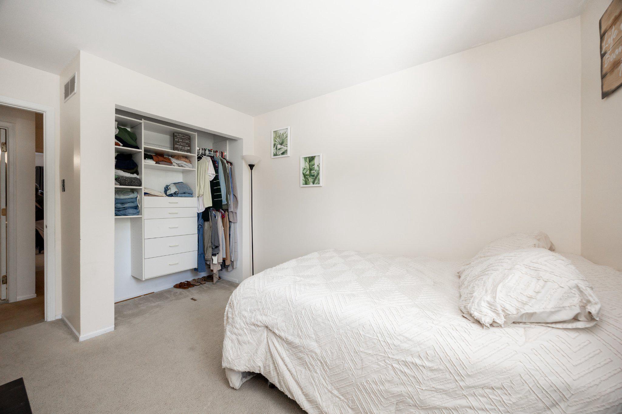 MAPLE HILL - Residential