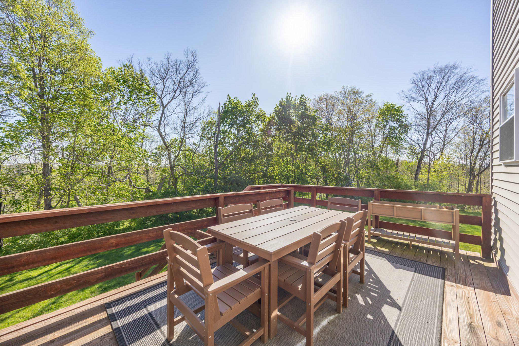 MAPLE HILL - Residential