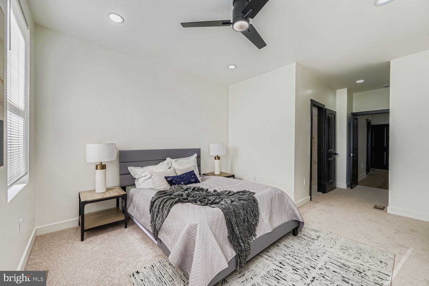 BROADWAY EAST - Residential