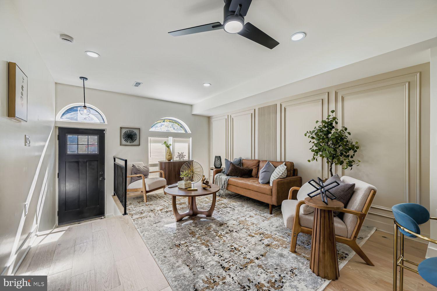 BROADWAY EAST - Residential