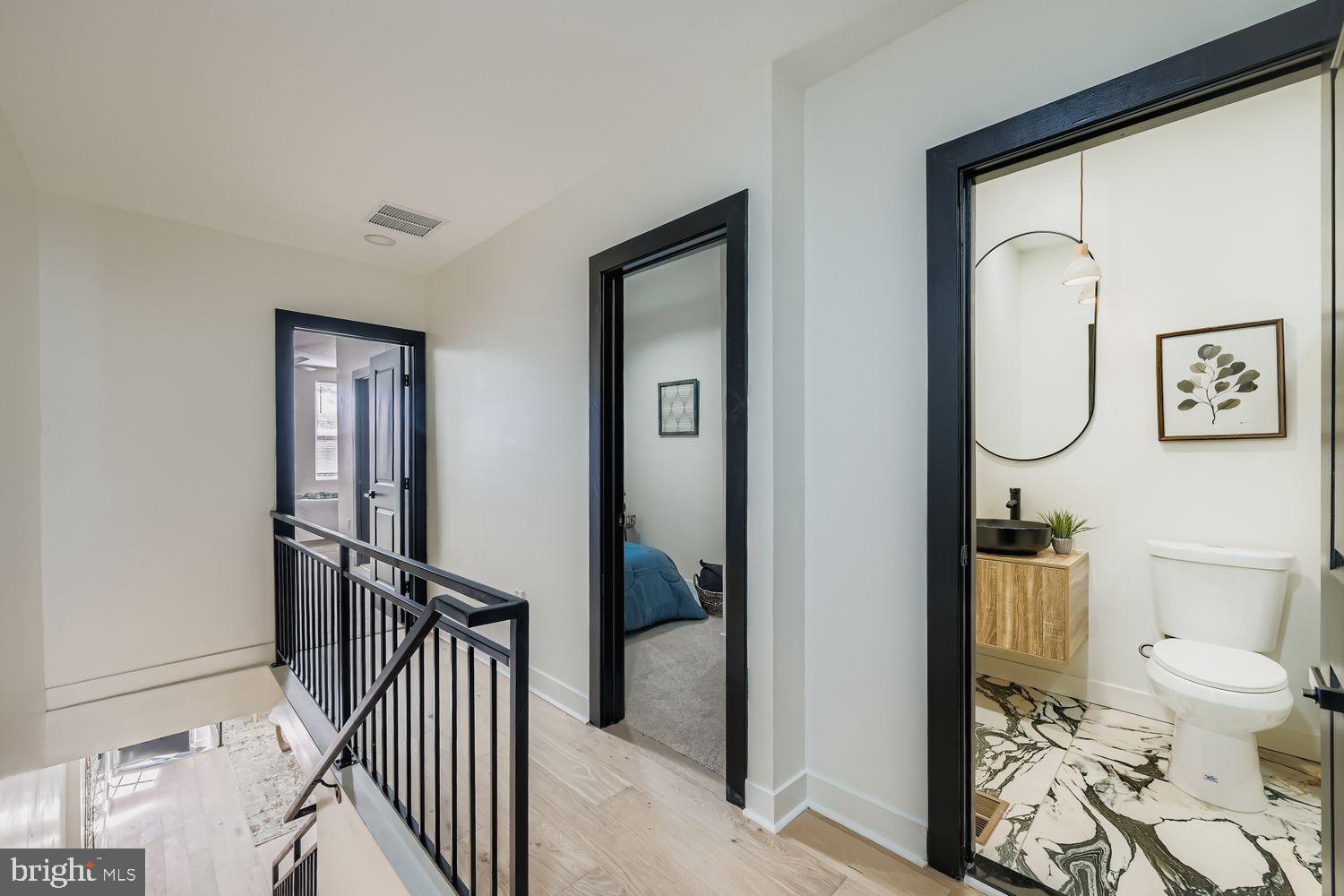 BROADWAY EAST - Residential