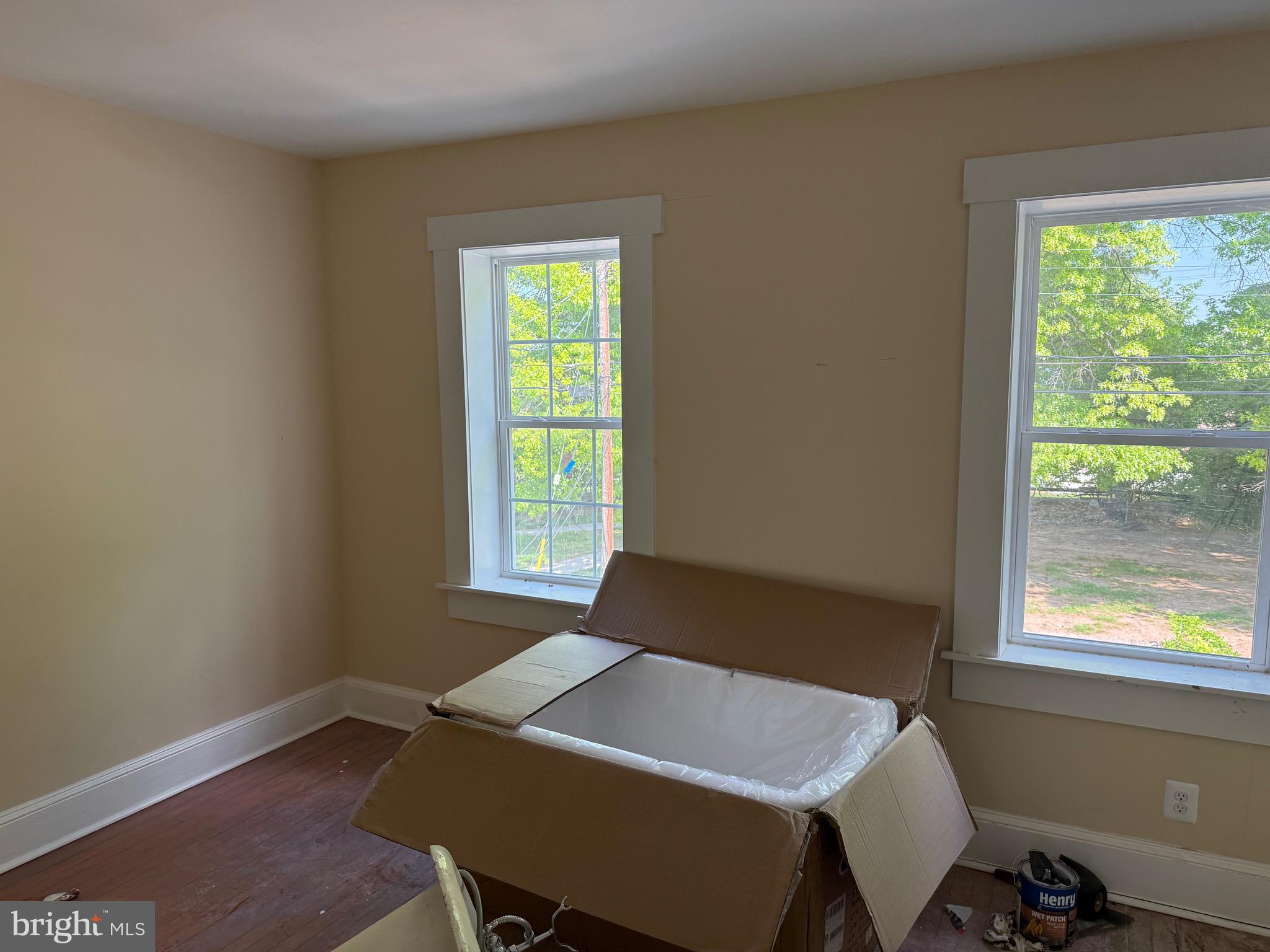 WESTPORT - Residential