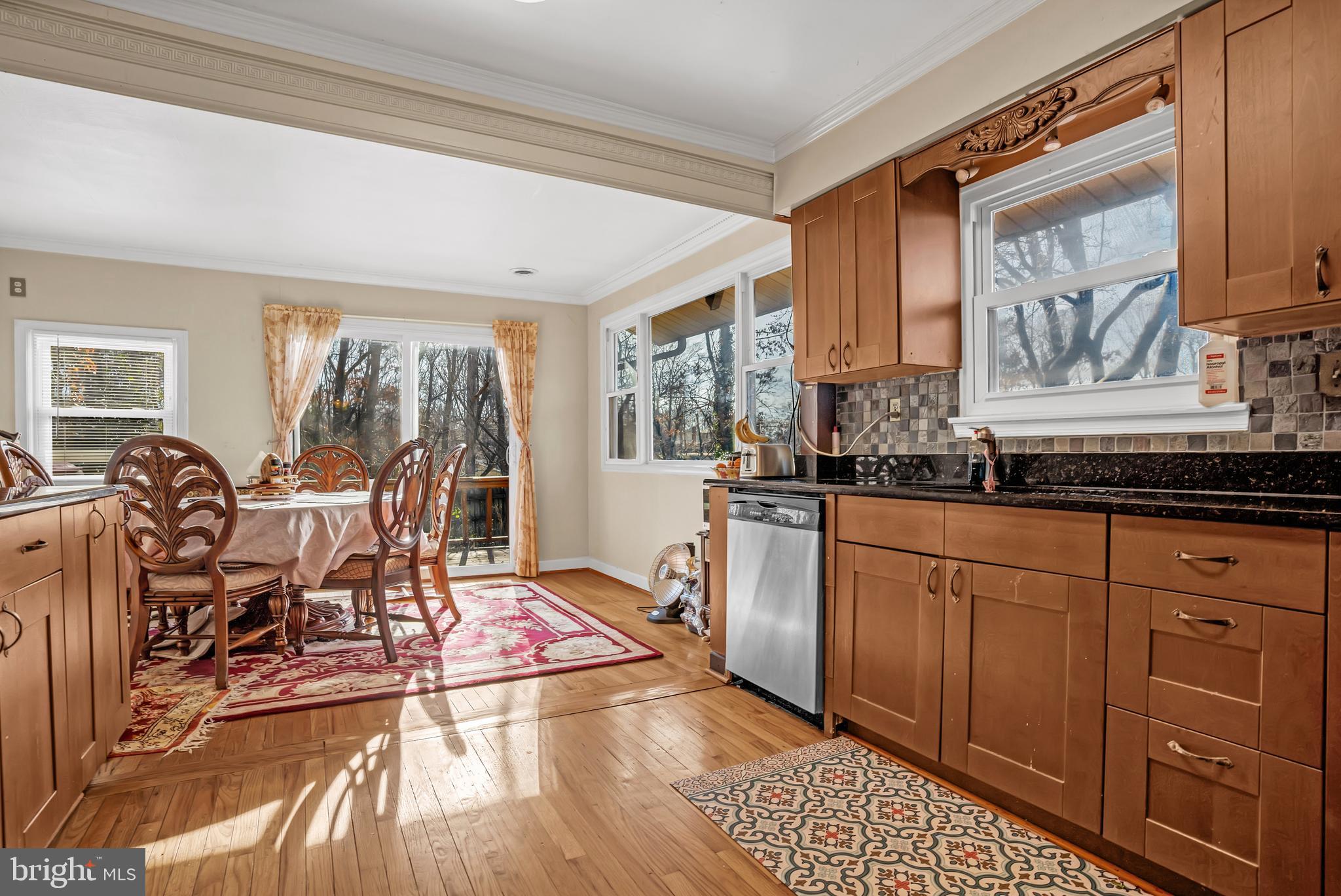 LAKE RIDGE - Residential