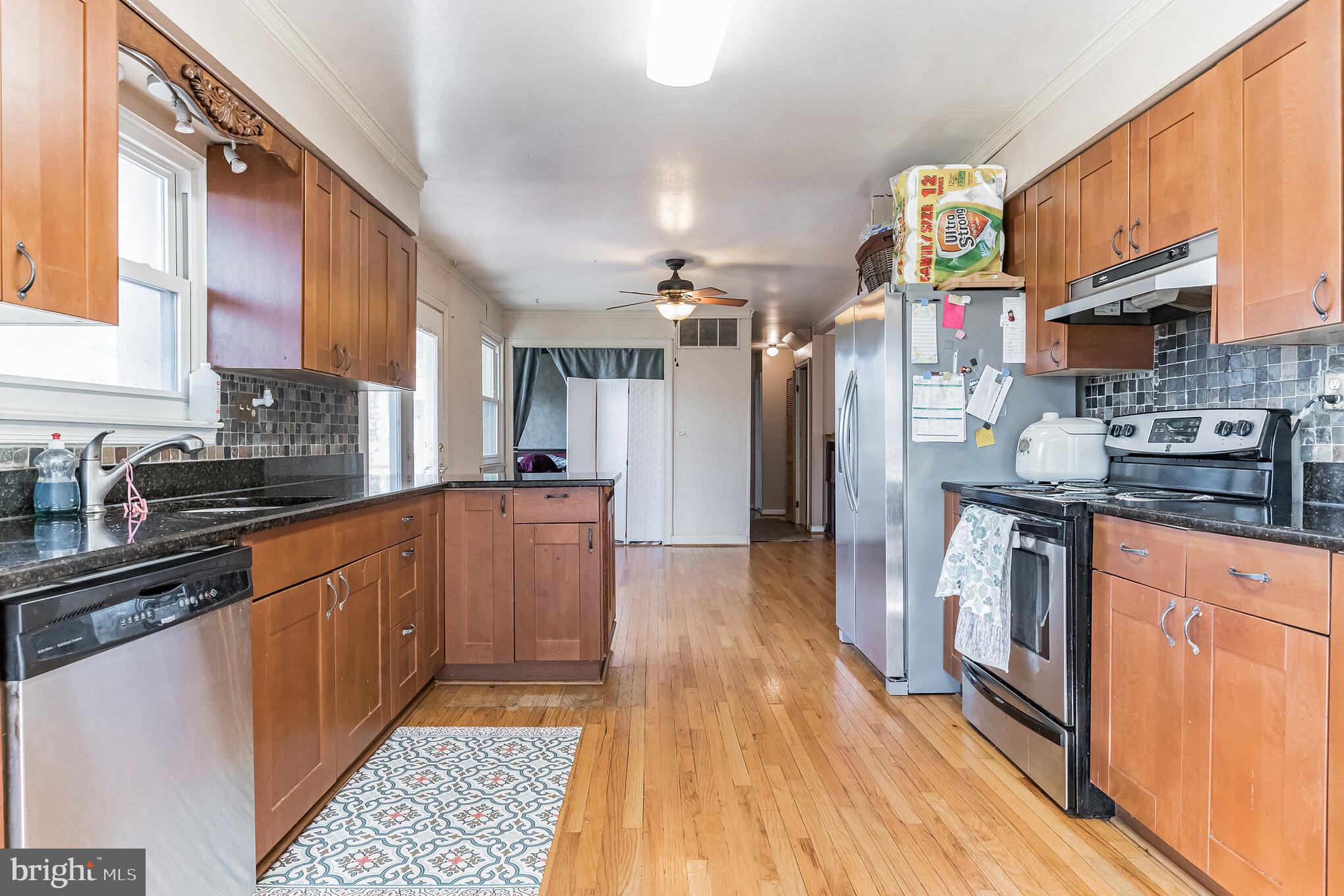 LAKE RIDGE - Residential