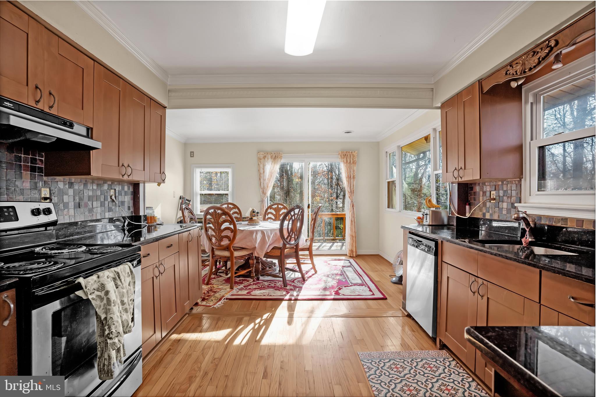 LAKE RIDGE - Residential