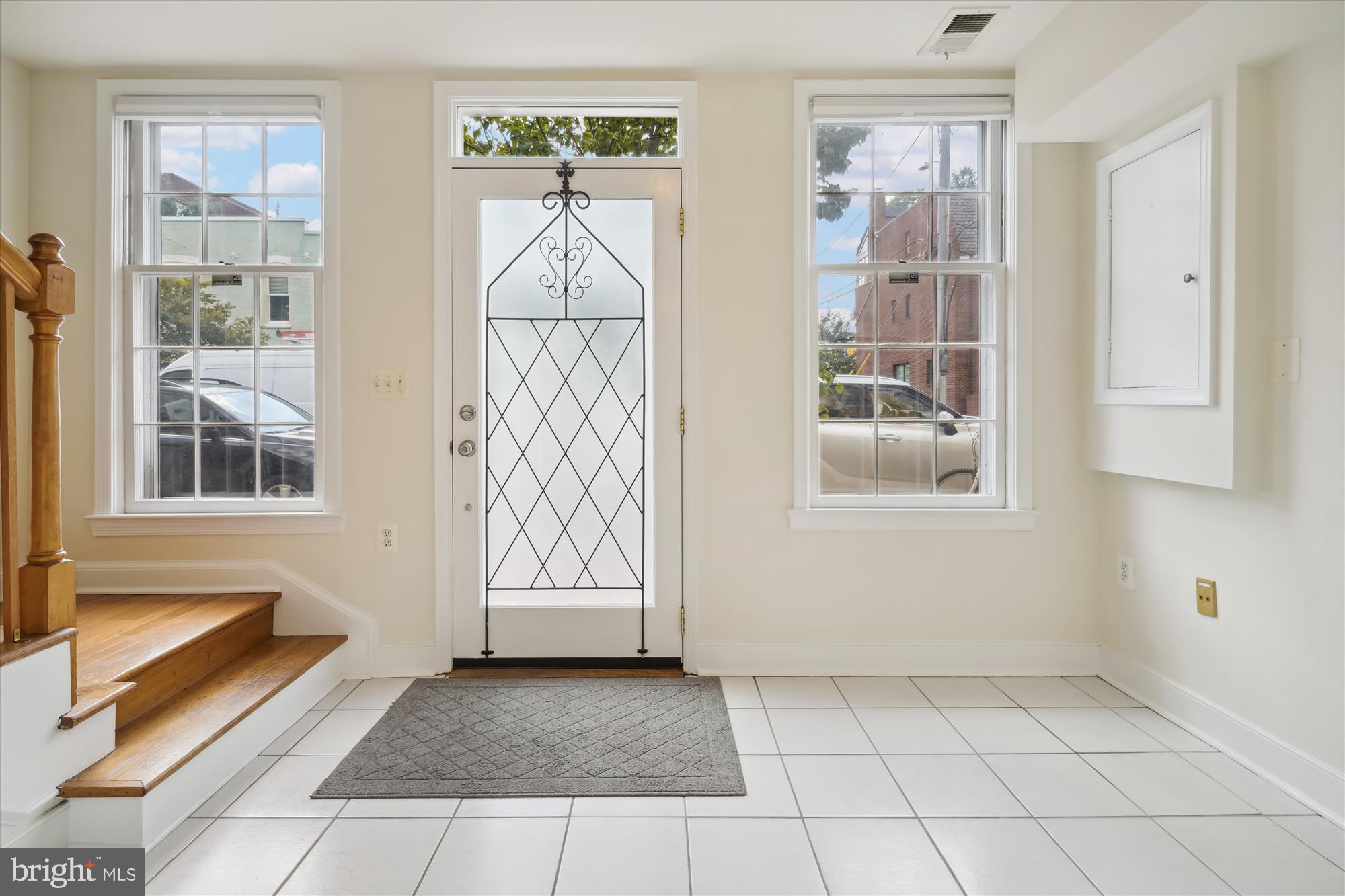 OLD TOWN - Residential Lease