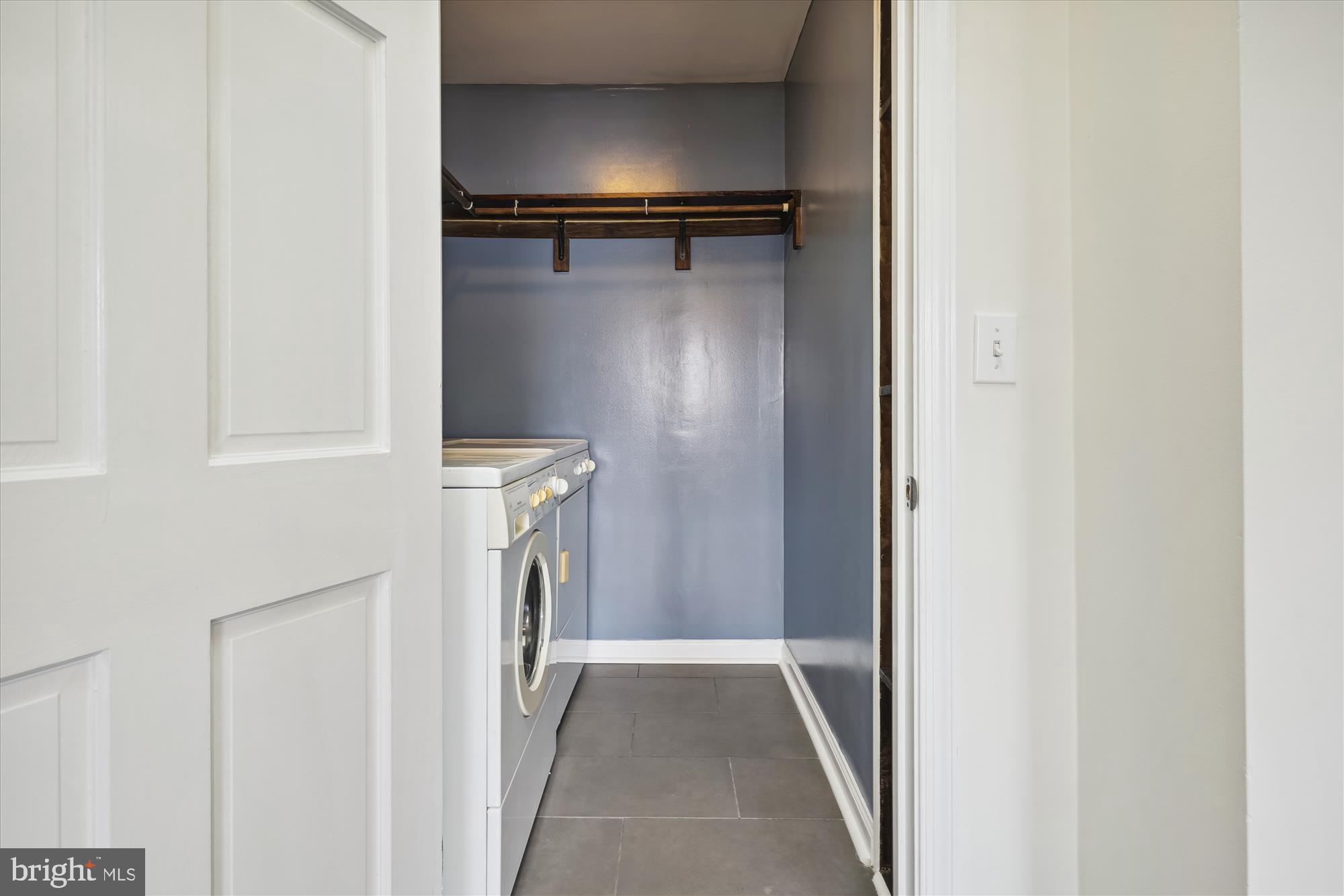 OLD TOWN - Residential Lease