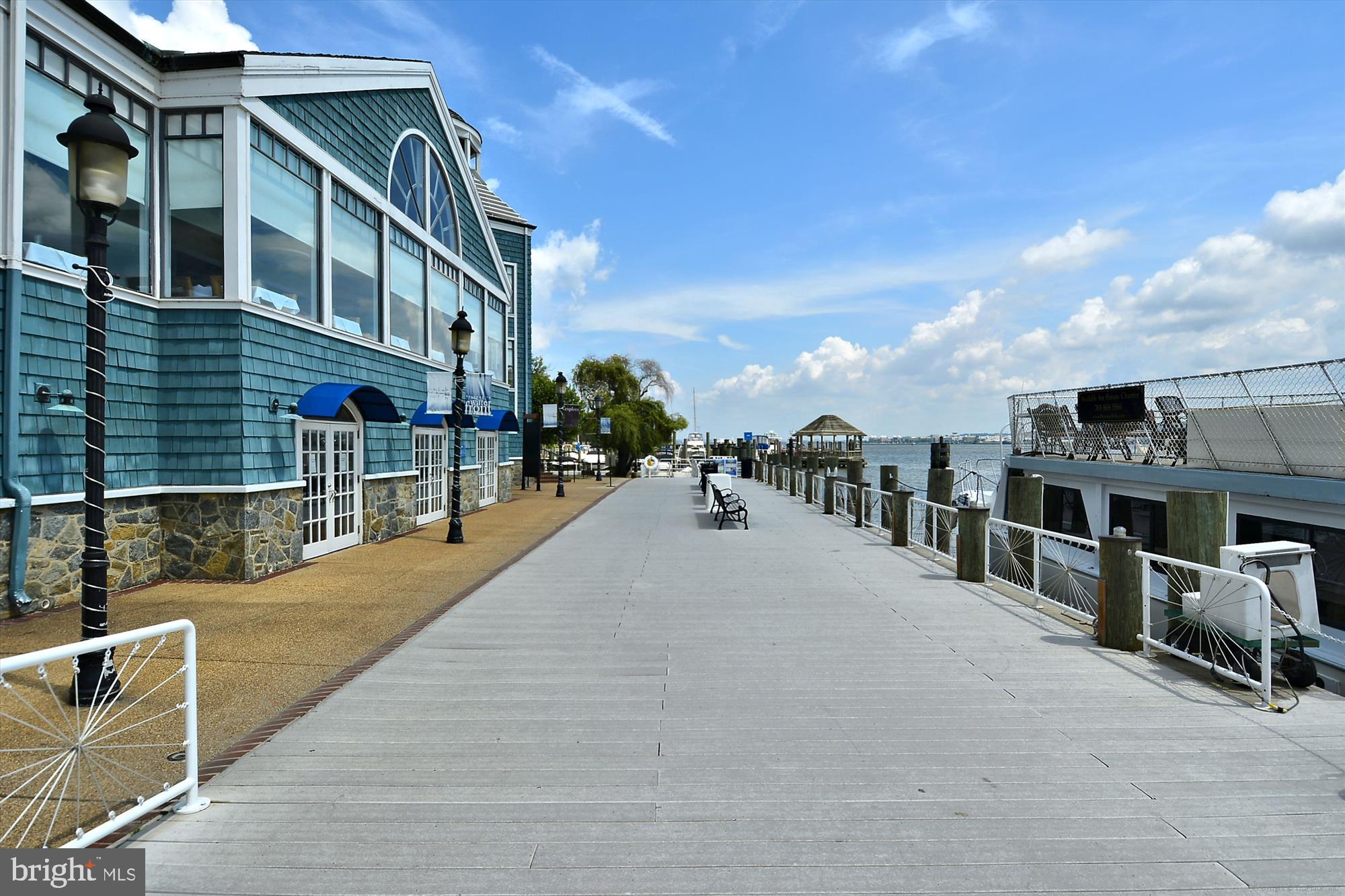 OLD TOWN - Residential Lease