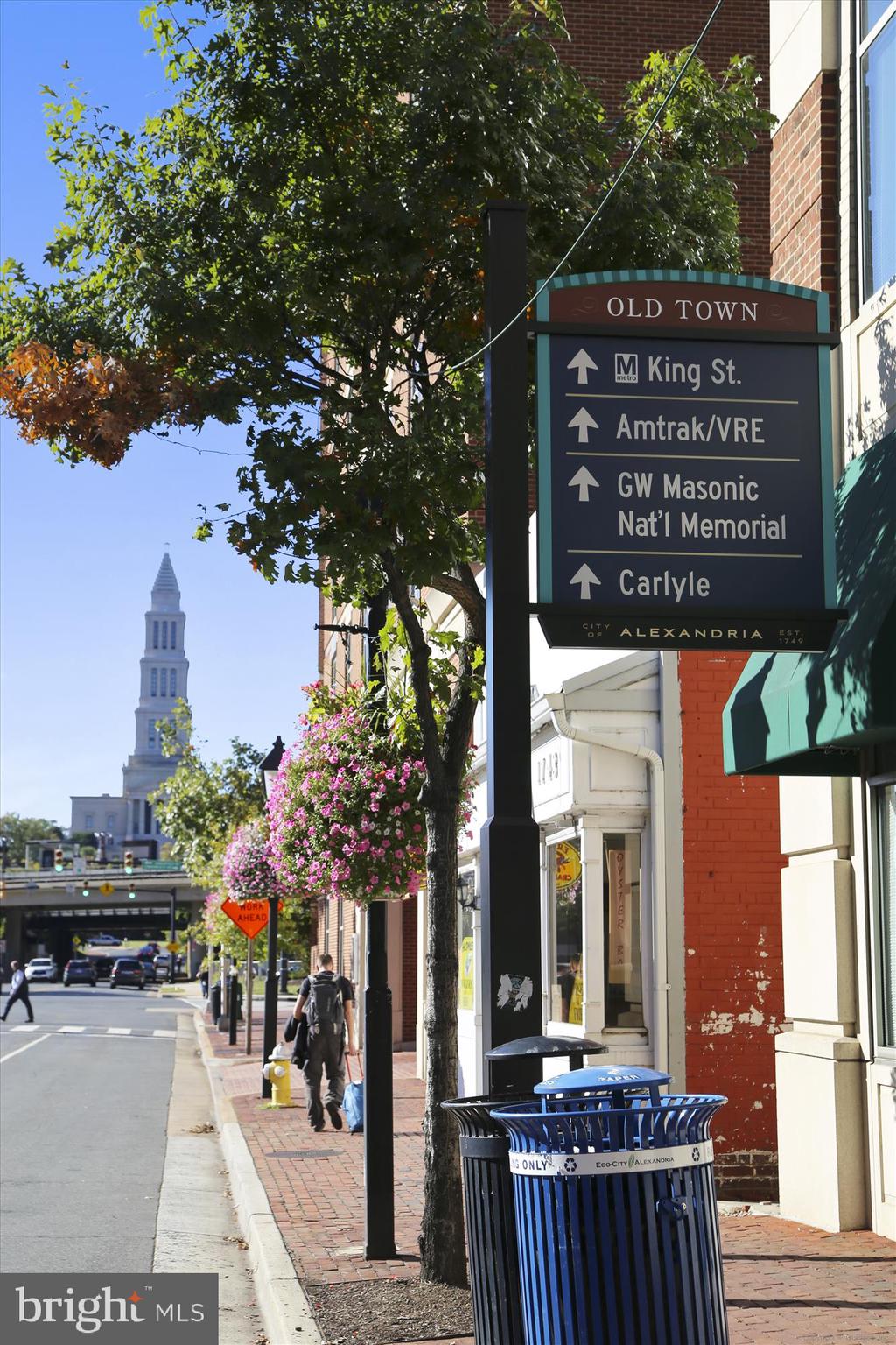 OLD TOWN - Residential Lease