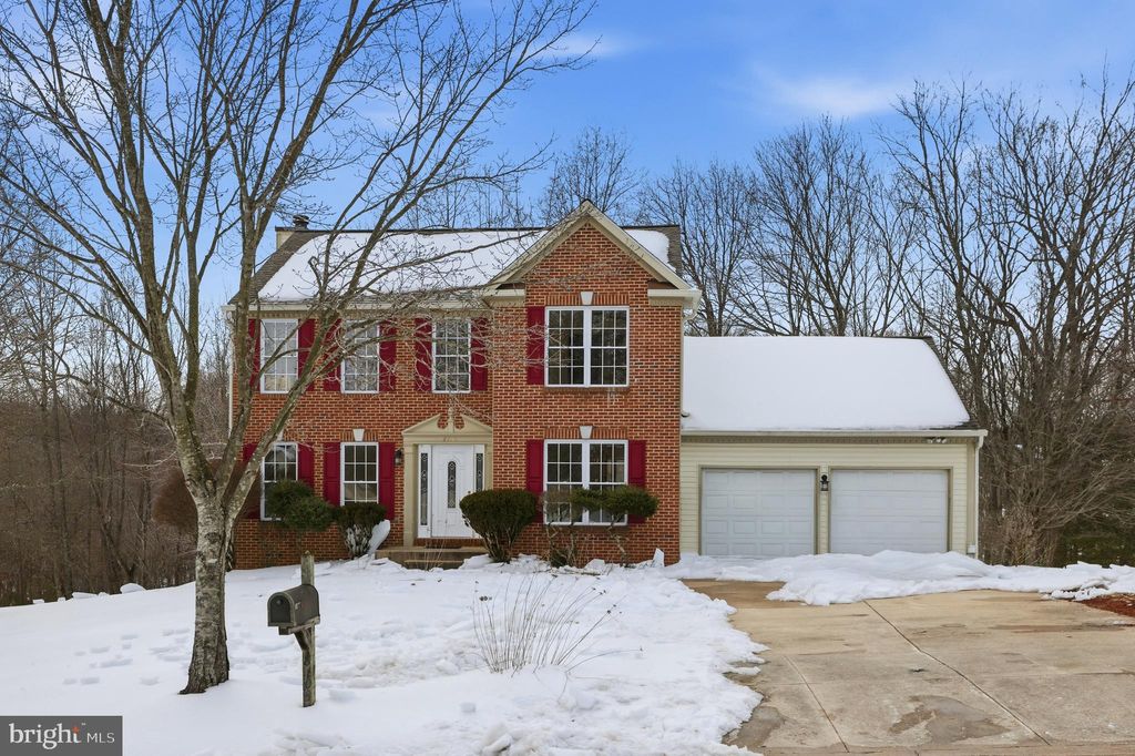 Photo of 8105 Birdsong Drive, FORT WASHINGTON, MD 20744 (MLS # MDPG2190000)