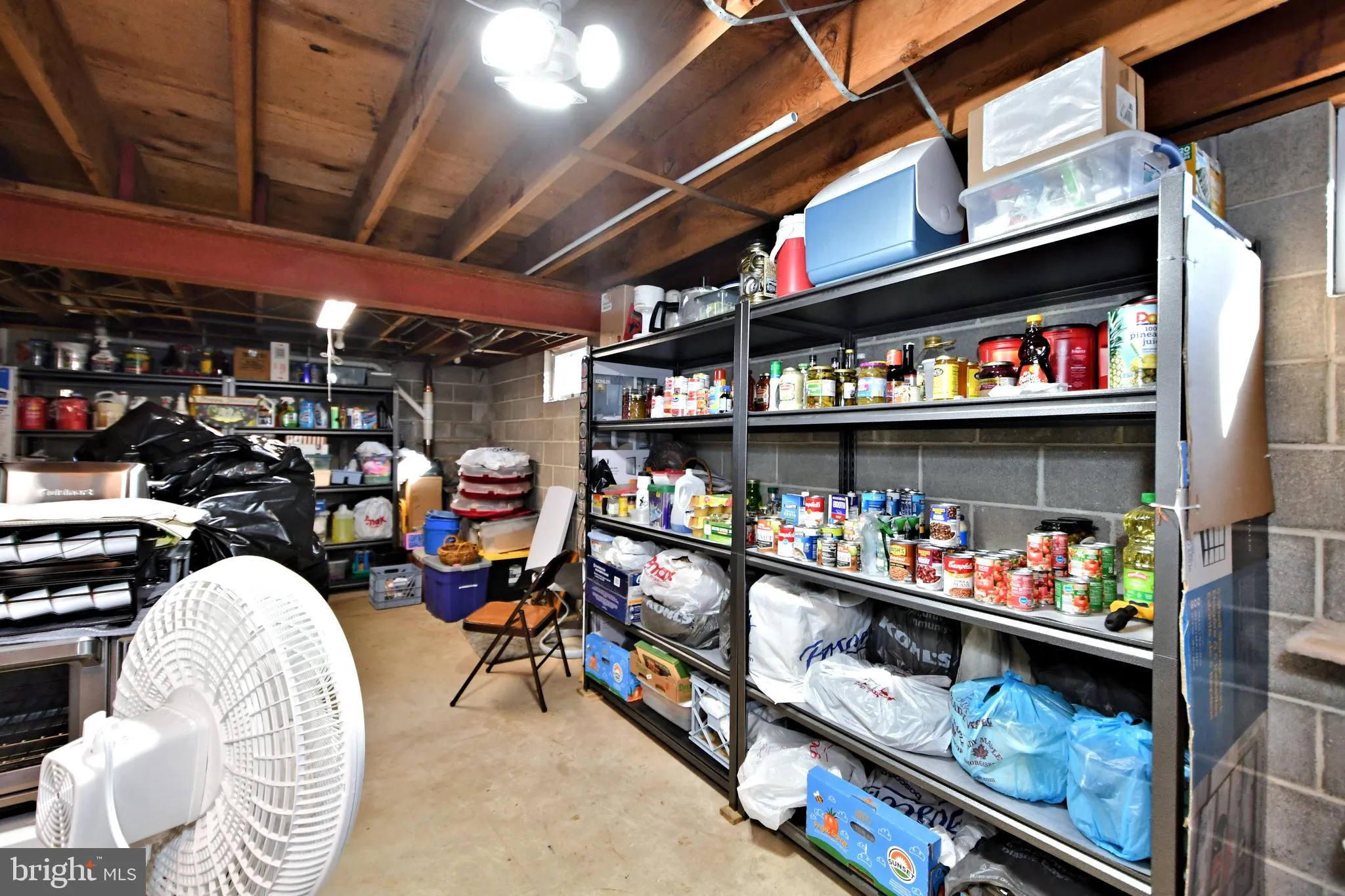 Pennsburg, Pennsylvania 18073, United States, 4 Bedrooms Bedrooms, ,2 BathroomsBathrooms,Residential,Pending,19807