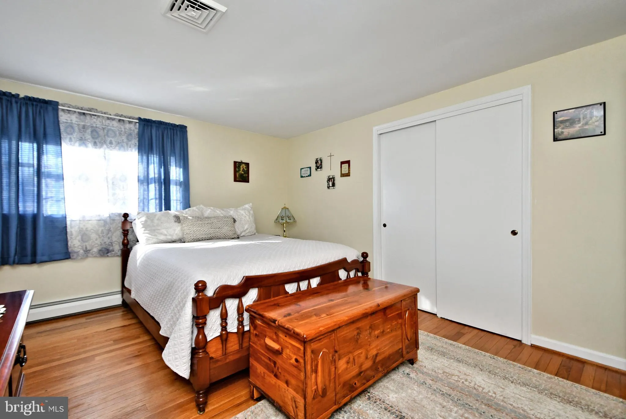 Pennsburg, Pennsylvania 18073, United States, 4 Bedrooms Bedrooms, ,2 BathroomsBathrooms,Residential,Pending,19807