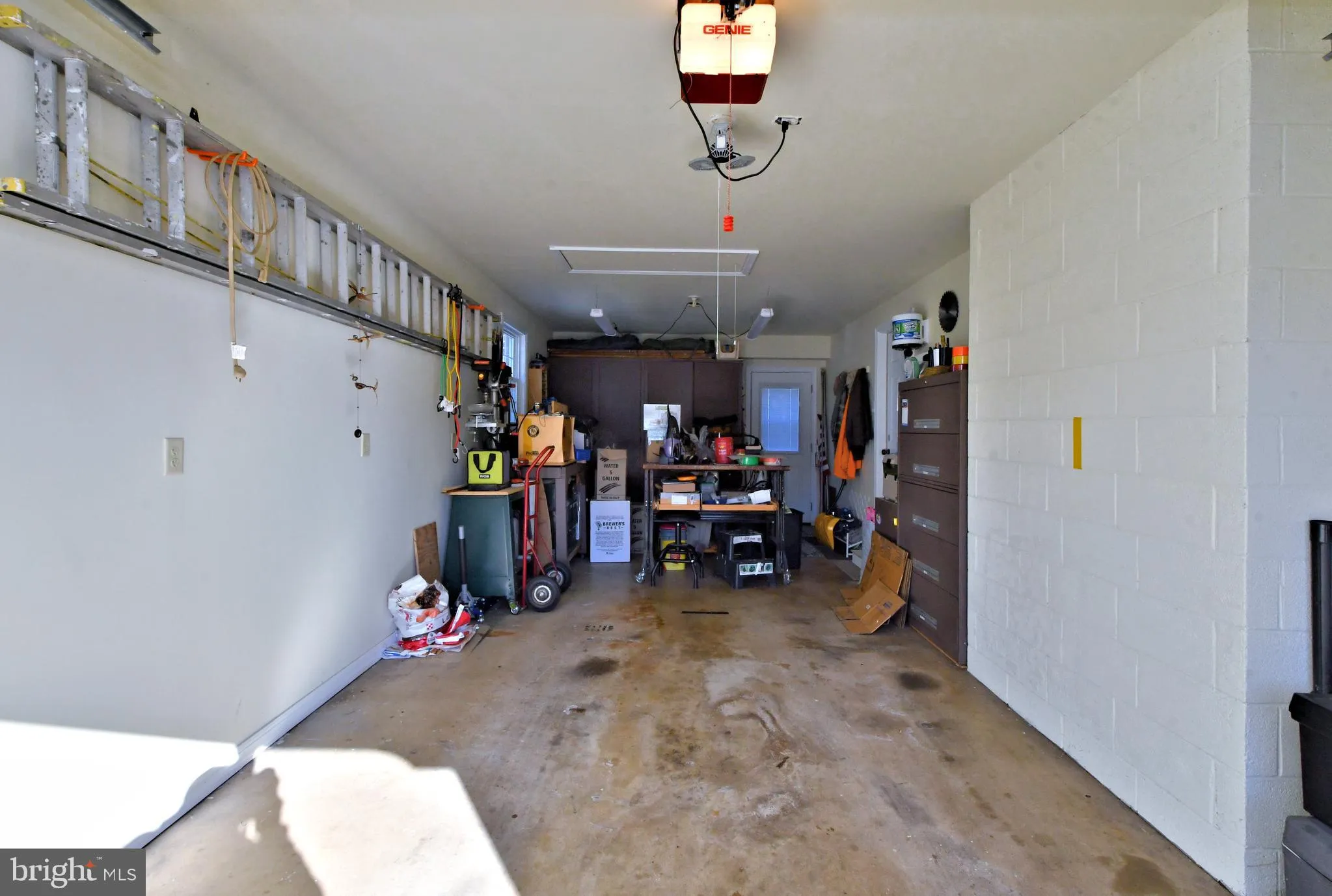 Pennsburg, Pennsylvania 18073, United States, 4 Bedrooms Bedrooms, ,2 BathroomsBathrooms,Residential,Pending,19807