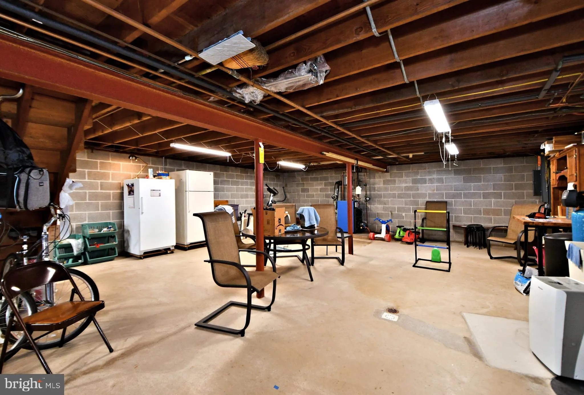 Pennsburg, Pennsylvania 18073, United States, 4 Bedrooms Bedrooms, ,2 BathroomsBathrooms,Residential,Pending,19807