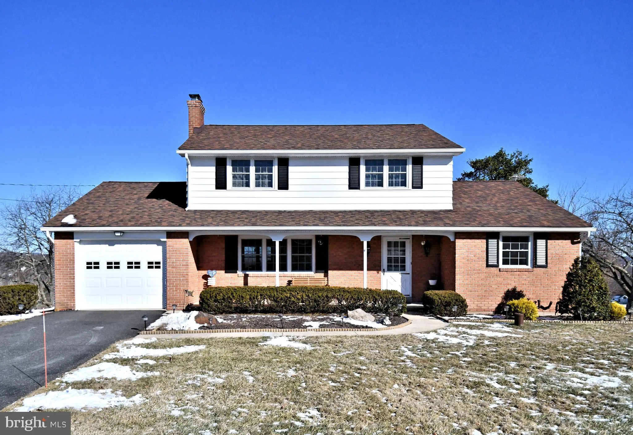 Pennsburg, Pennsylvania 18073, United States, 4 Bedrooms Bedrooms, ,2 BathroomsBathrooms,Residential,Pending,19807