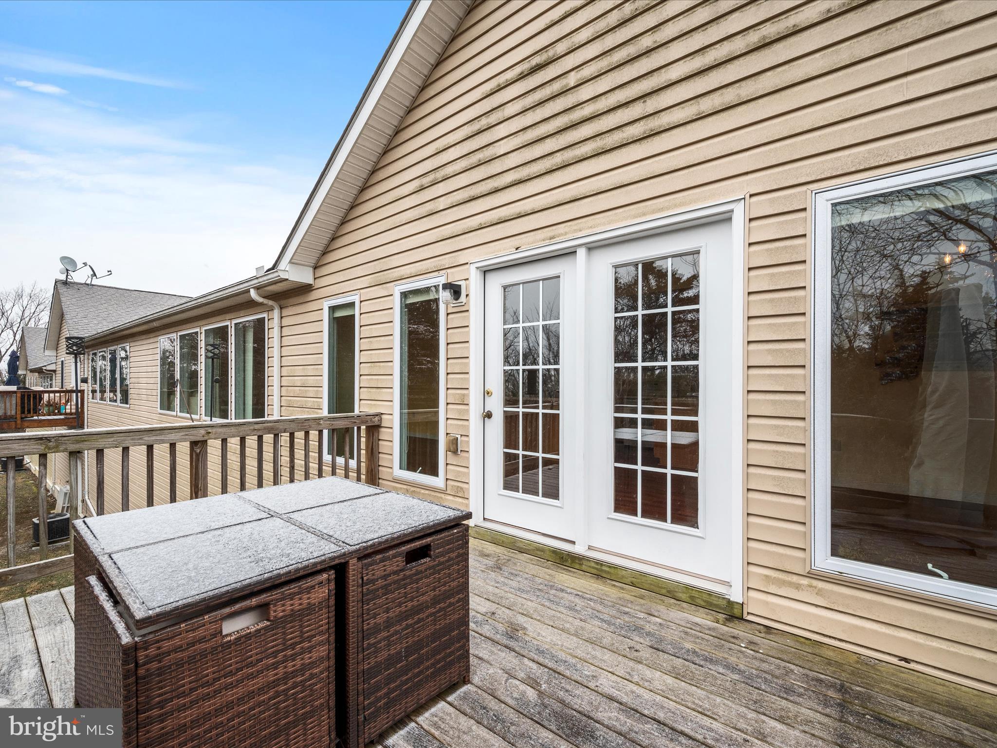 SIGNAL KNOLLS - Residential